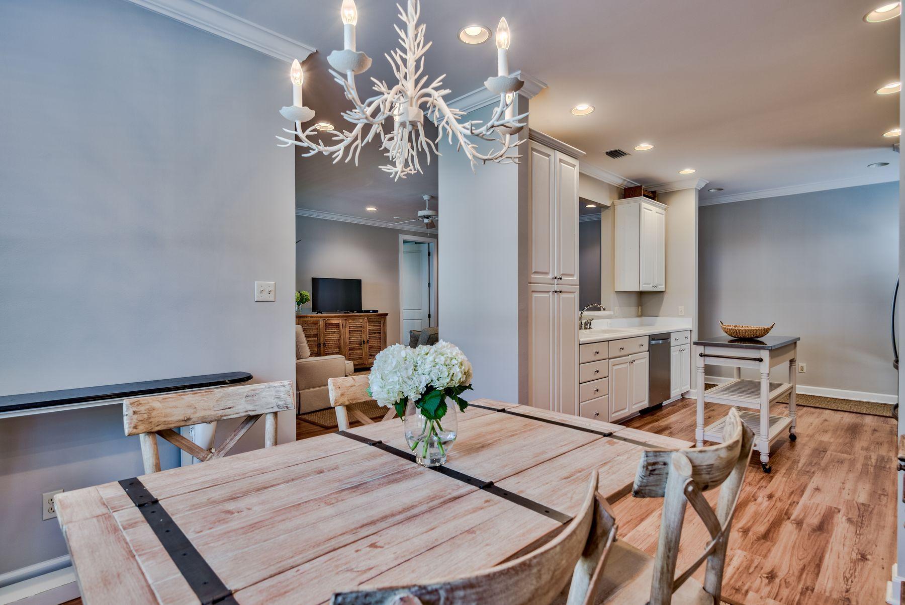 CRYSTAL LAKE AT SANDESTIN - Residential