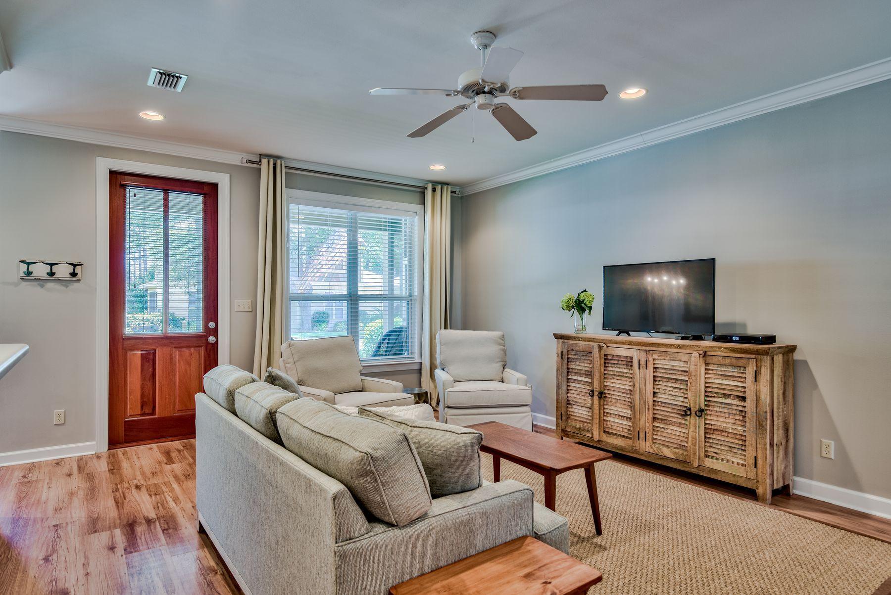 CRYSTAL LAKE AT SANDESTIN - Residential