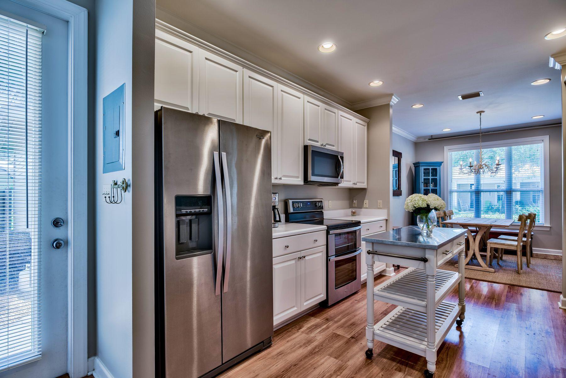 CRYSTAL LAKE AT SANDESTIN - Residential