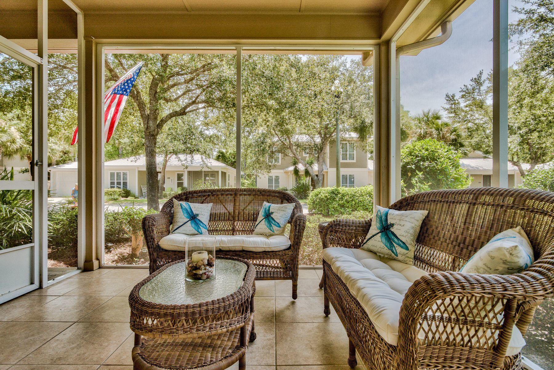 CRYSTAL LAKE AT SANDESTIN - Residential