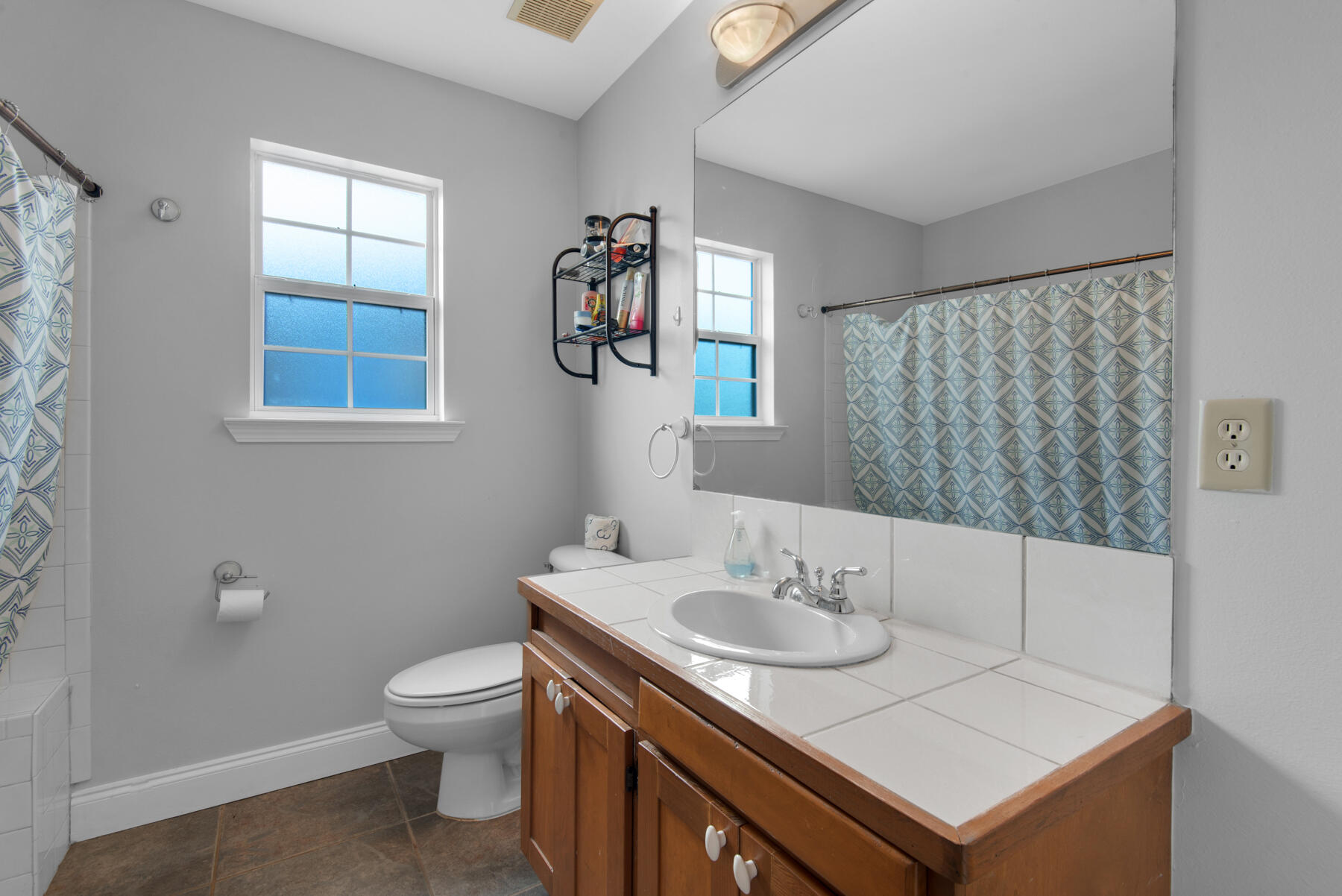 LEGION PARK LANDING - Residential