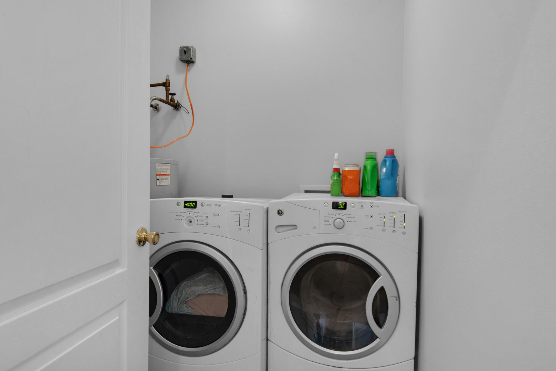 LEGION PARK LANDING - Residential