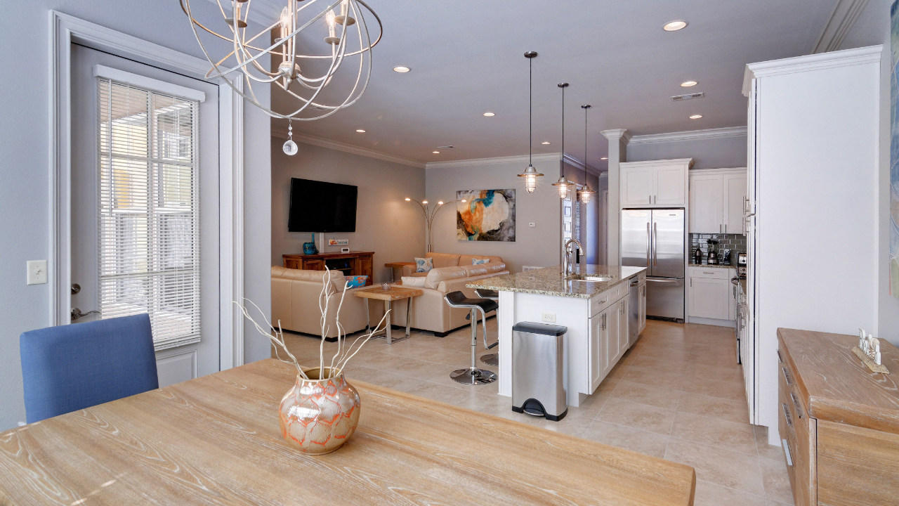 SHOPES 1ST ADDN - Residential