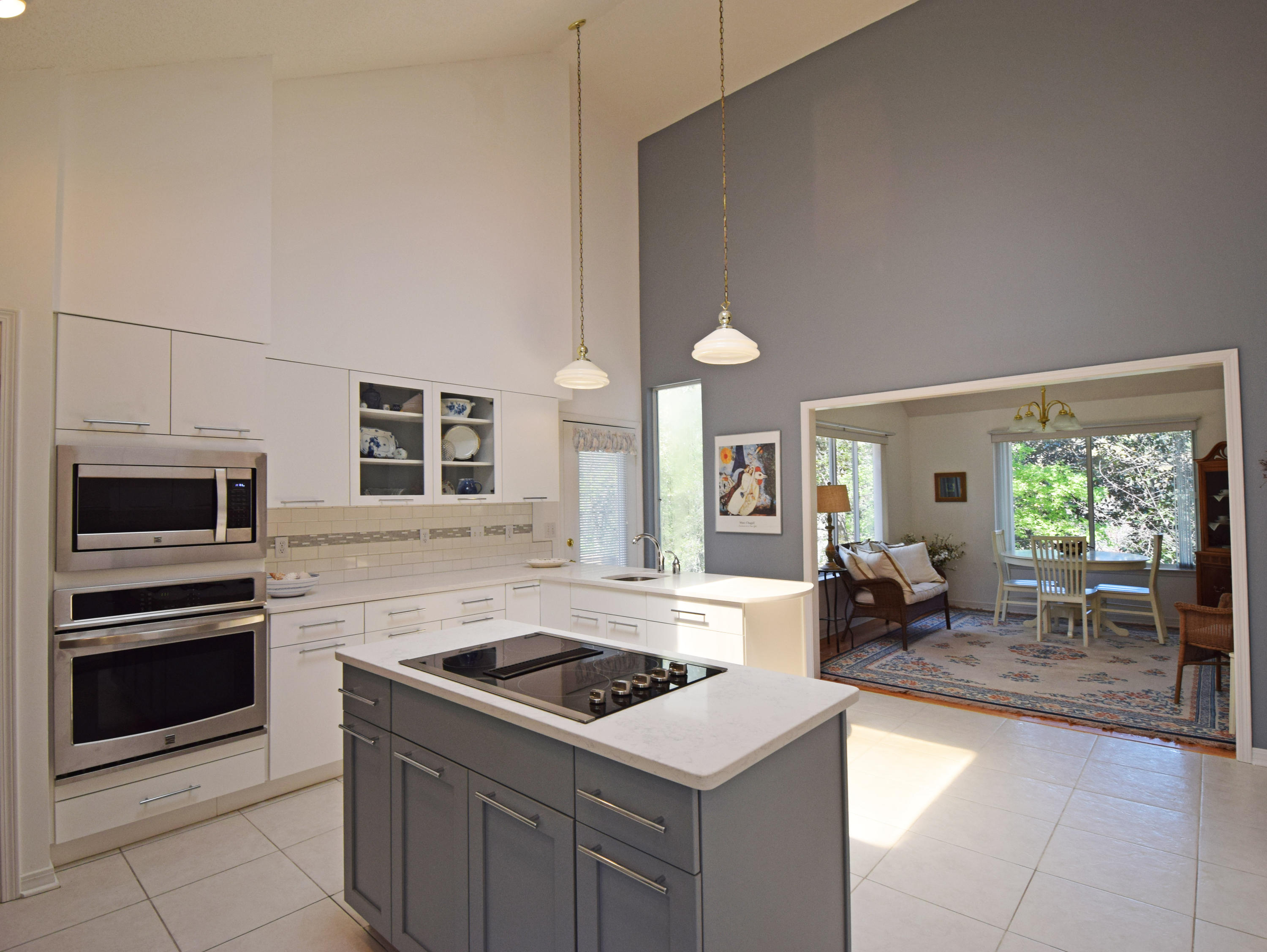 ROCKY BAYOU COUNTRY CLUB ESTATES 1 - Residential