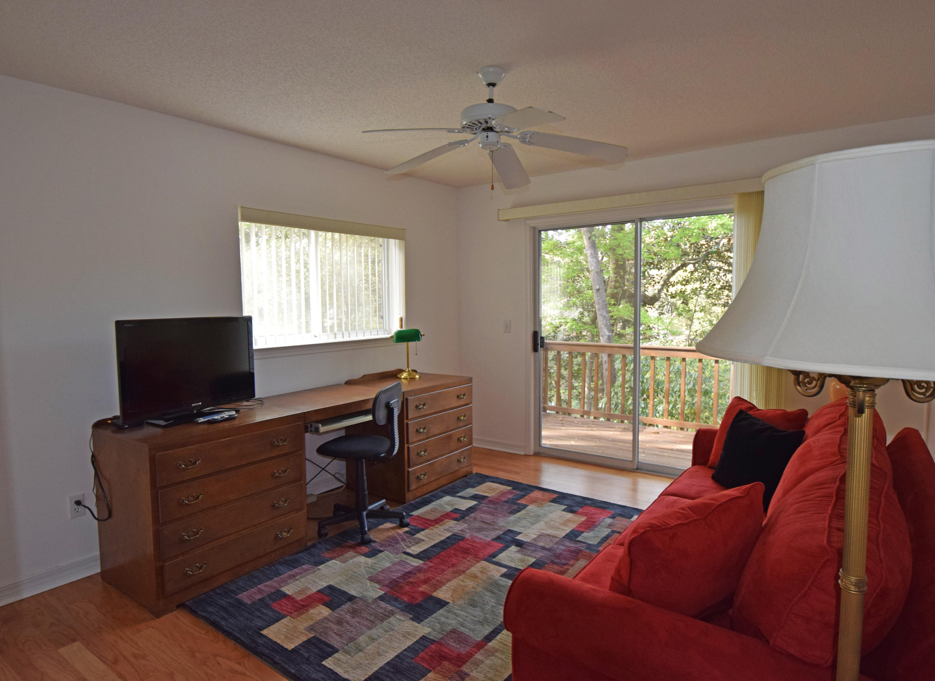 ROCKY BAYOU COUNTRY CLUB ESTATES 1 - Residential