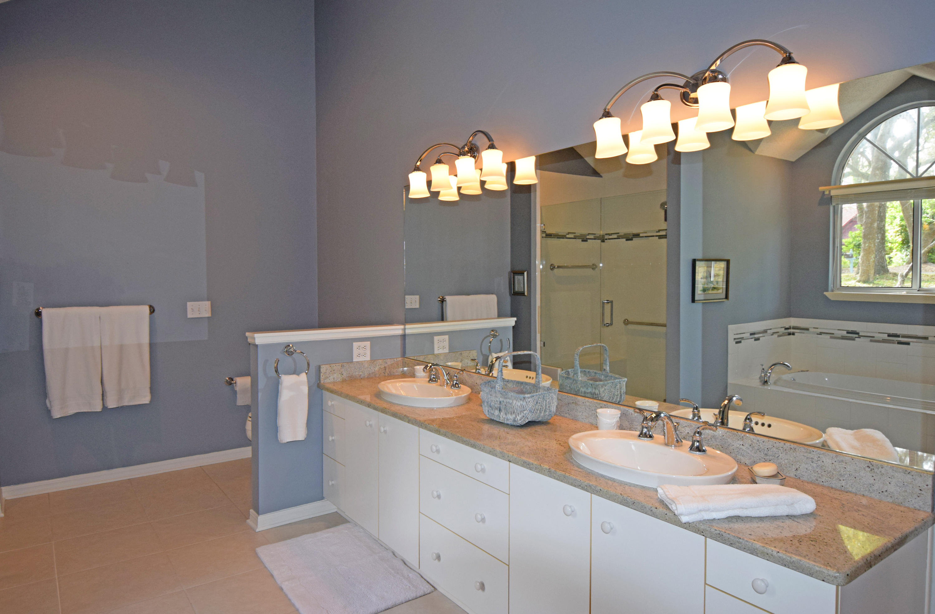 ROCKY BAYOU COUNTRY CLUB ESTATES 1 - Residential