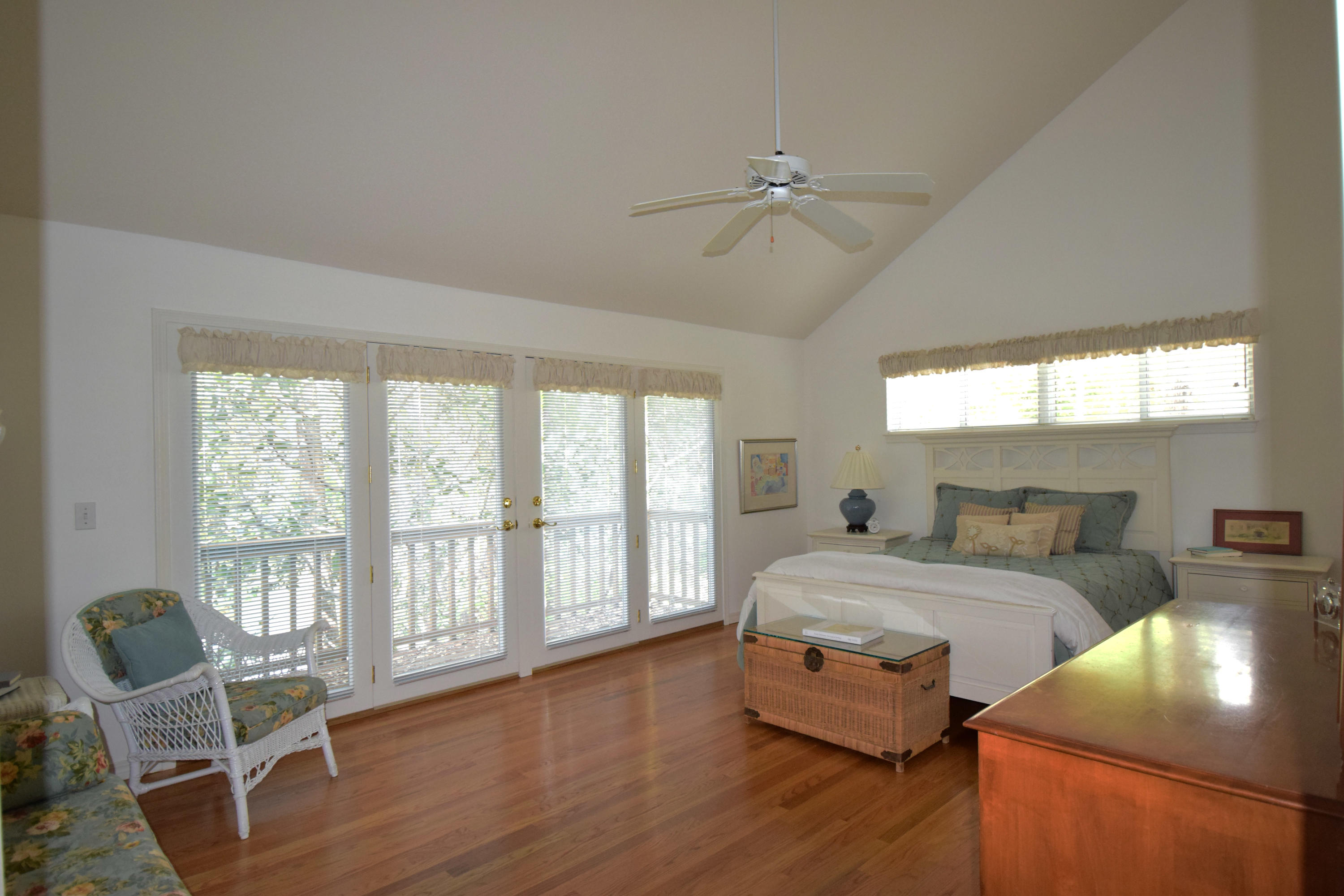 ROCKY BAYOU COUNTRY CLUB ESTATES 1 - Residential