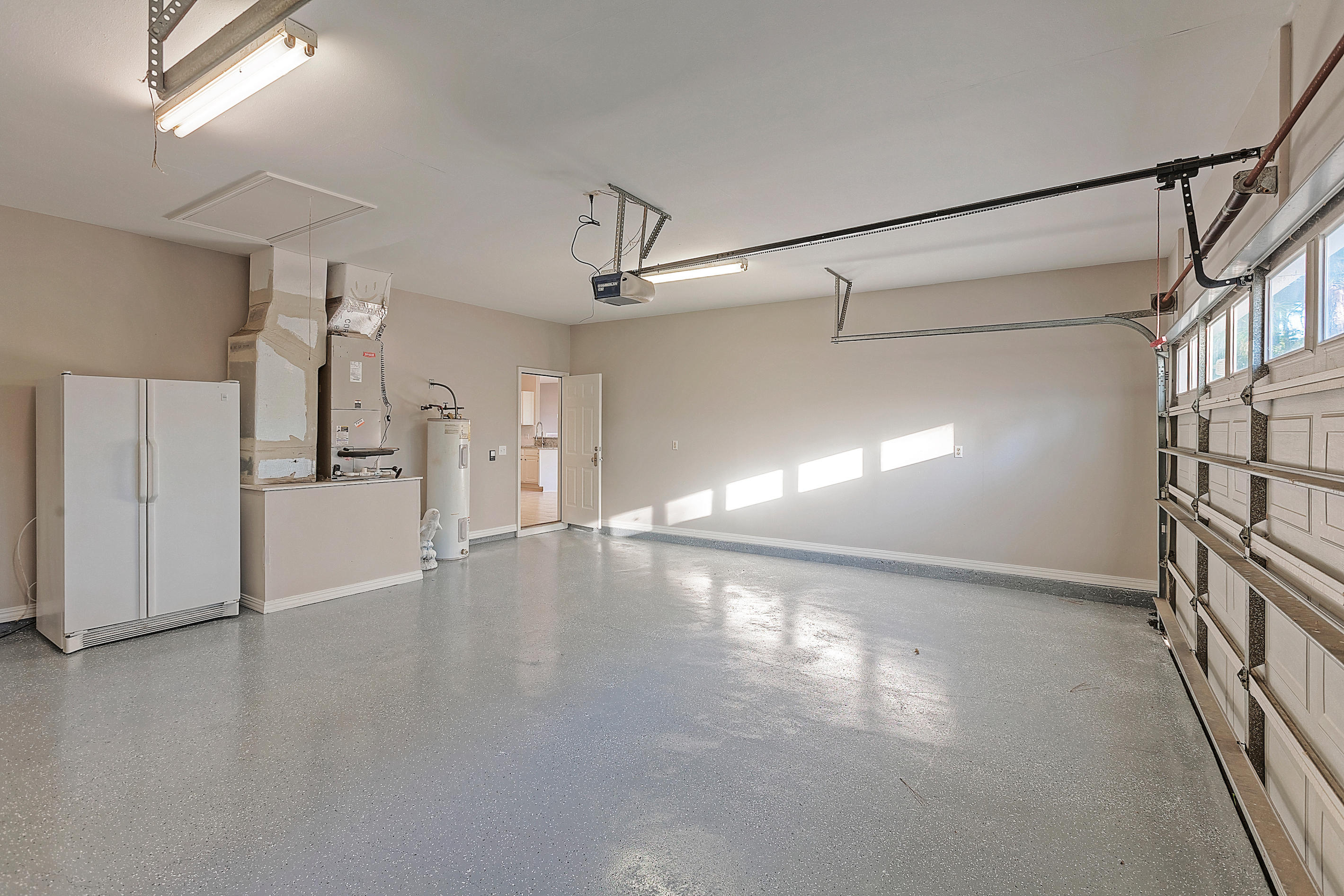 DOROTHY BOWEN EST. - Residential