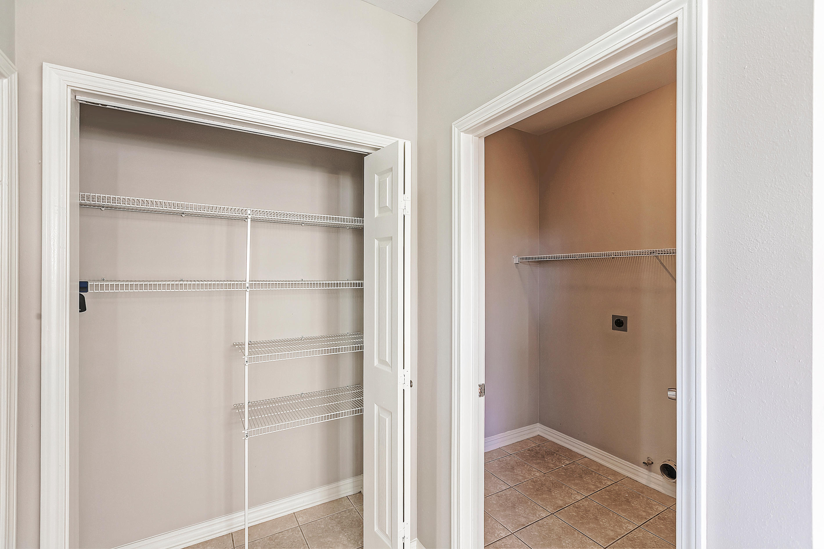 DOROTHY BOWEN EST. - Residential