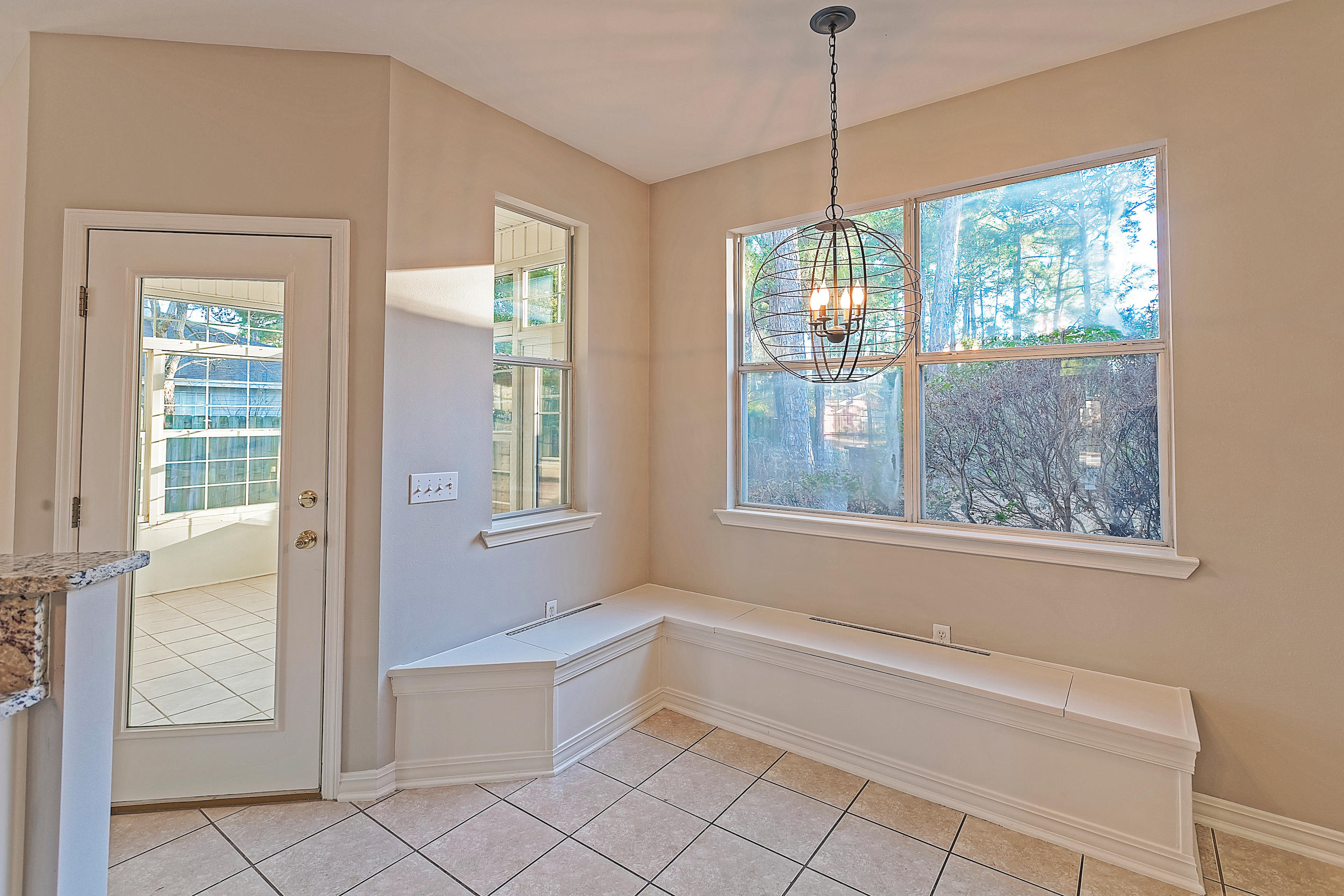 DOROTHY BOWEN EST. - Residential