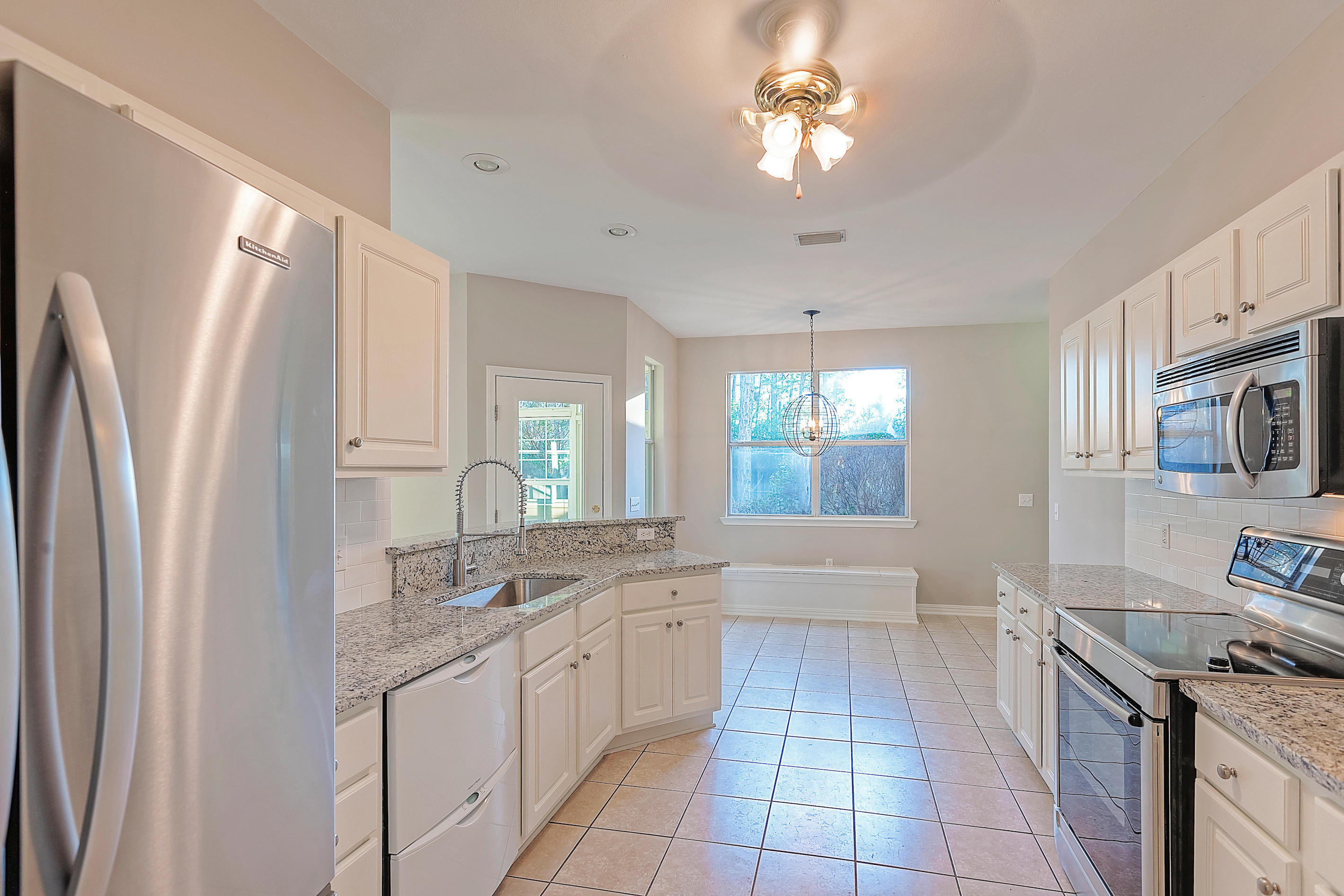 DOROTHY BOWEN EST. - Residential