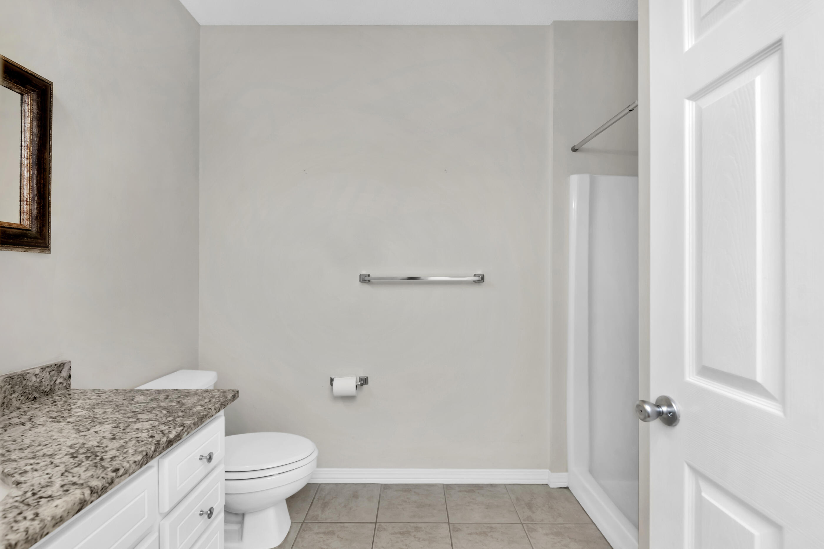 THE OAKS AT NICEVILLE PH I - Residential Lease