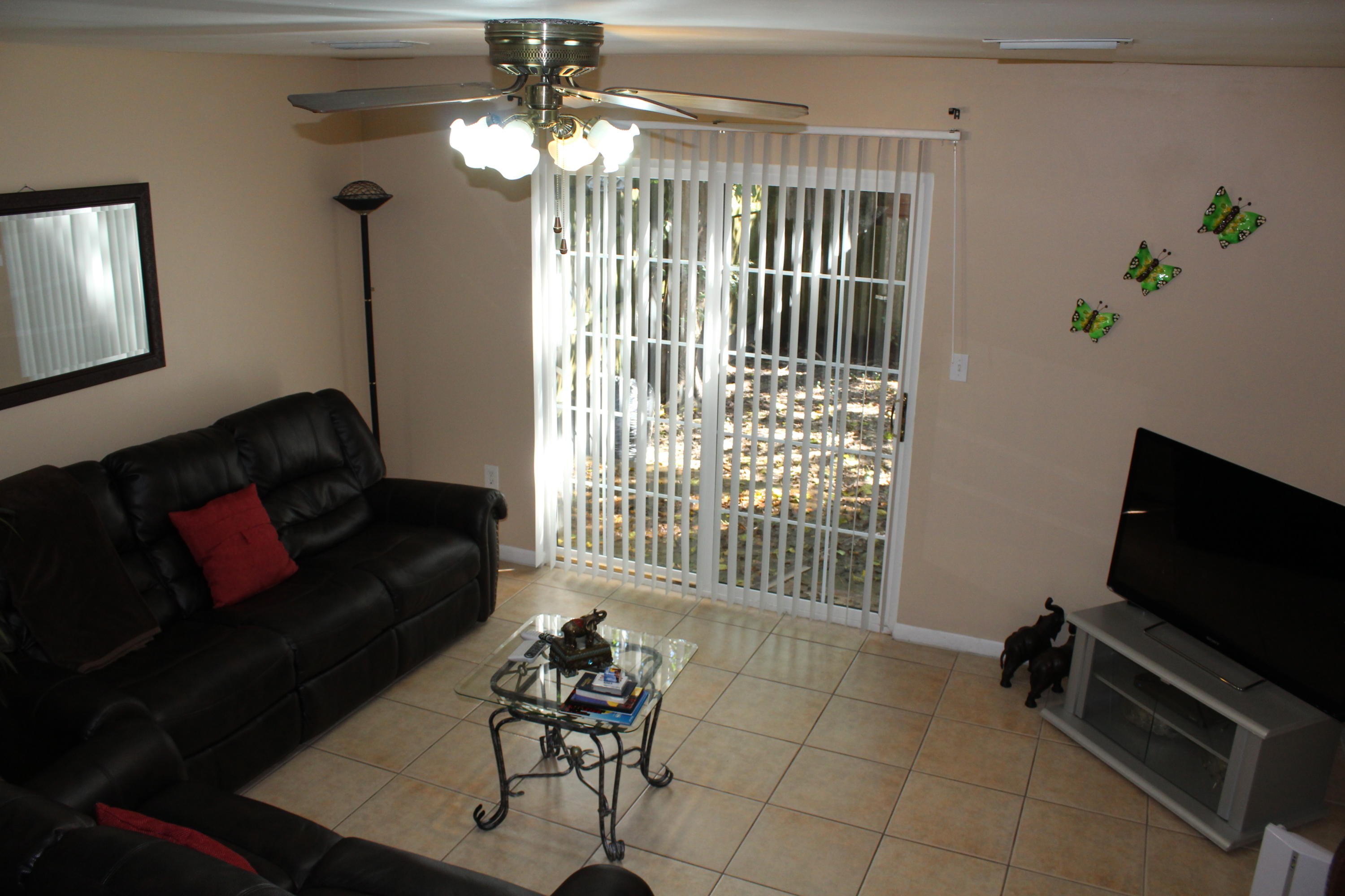 MONTAGE MANOR - Residential