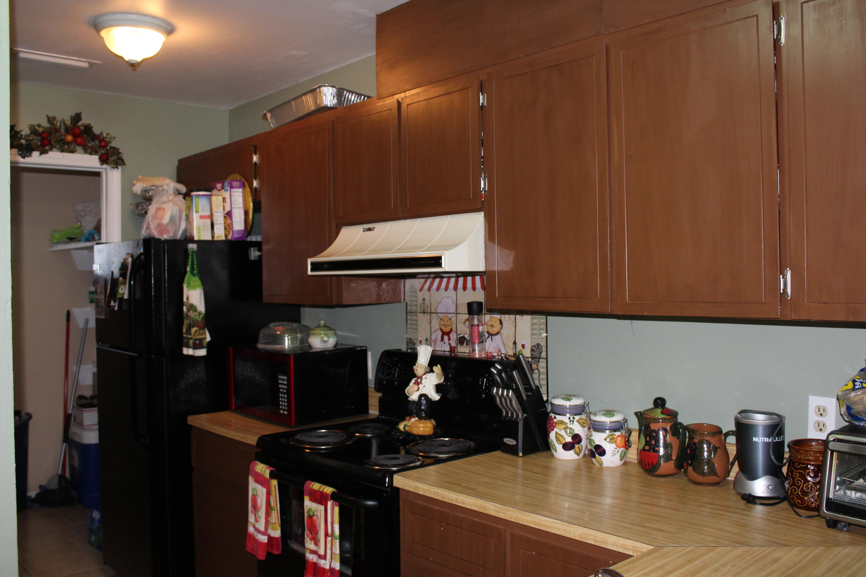 MONTAGE MANOR - Residential