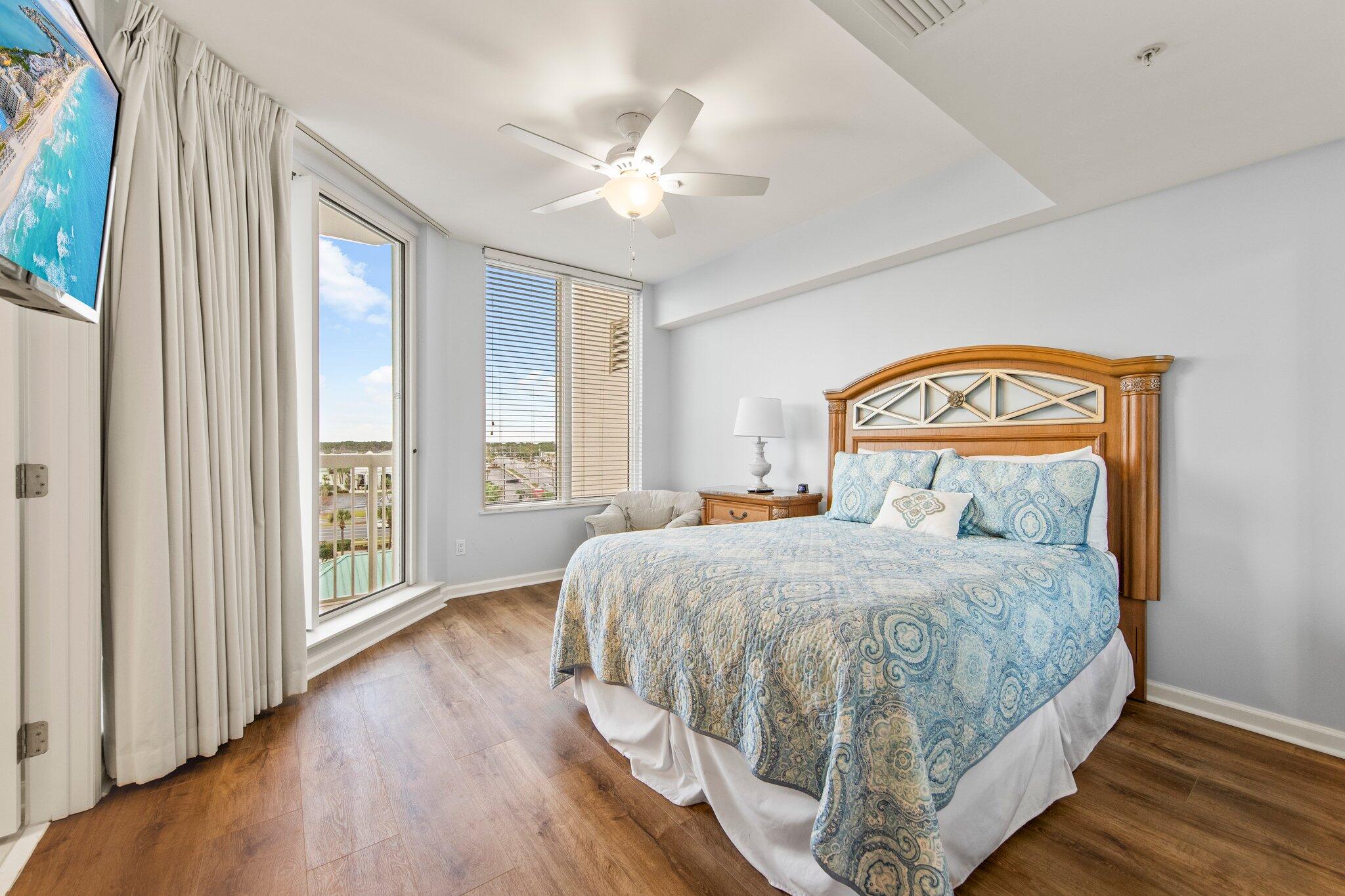 Silver Beach Towers East - Residential