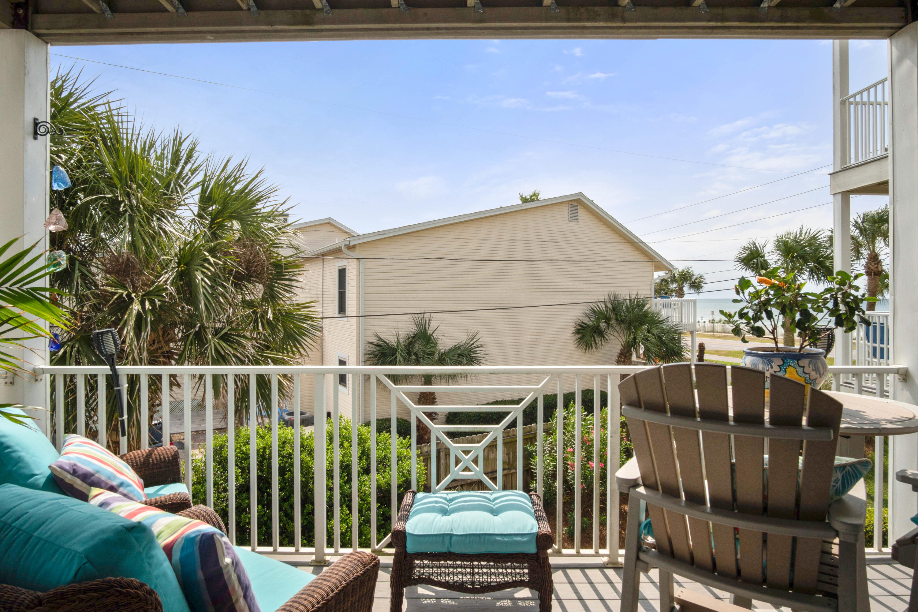 BEACH POINTE T/H - Residential