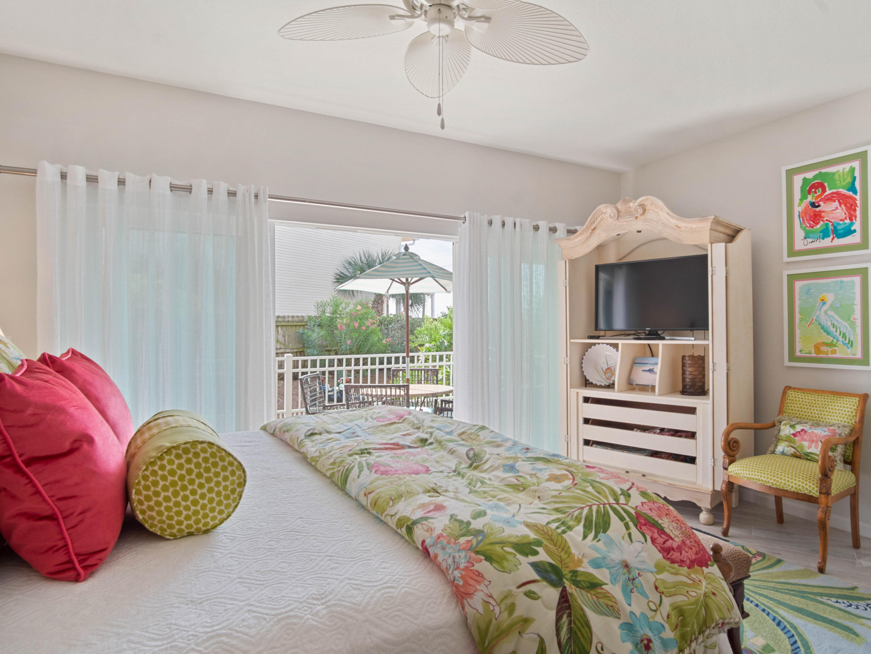 BEACH POINTE T/H - Residential