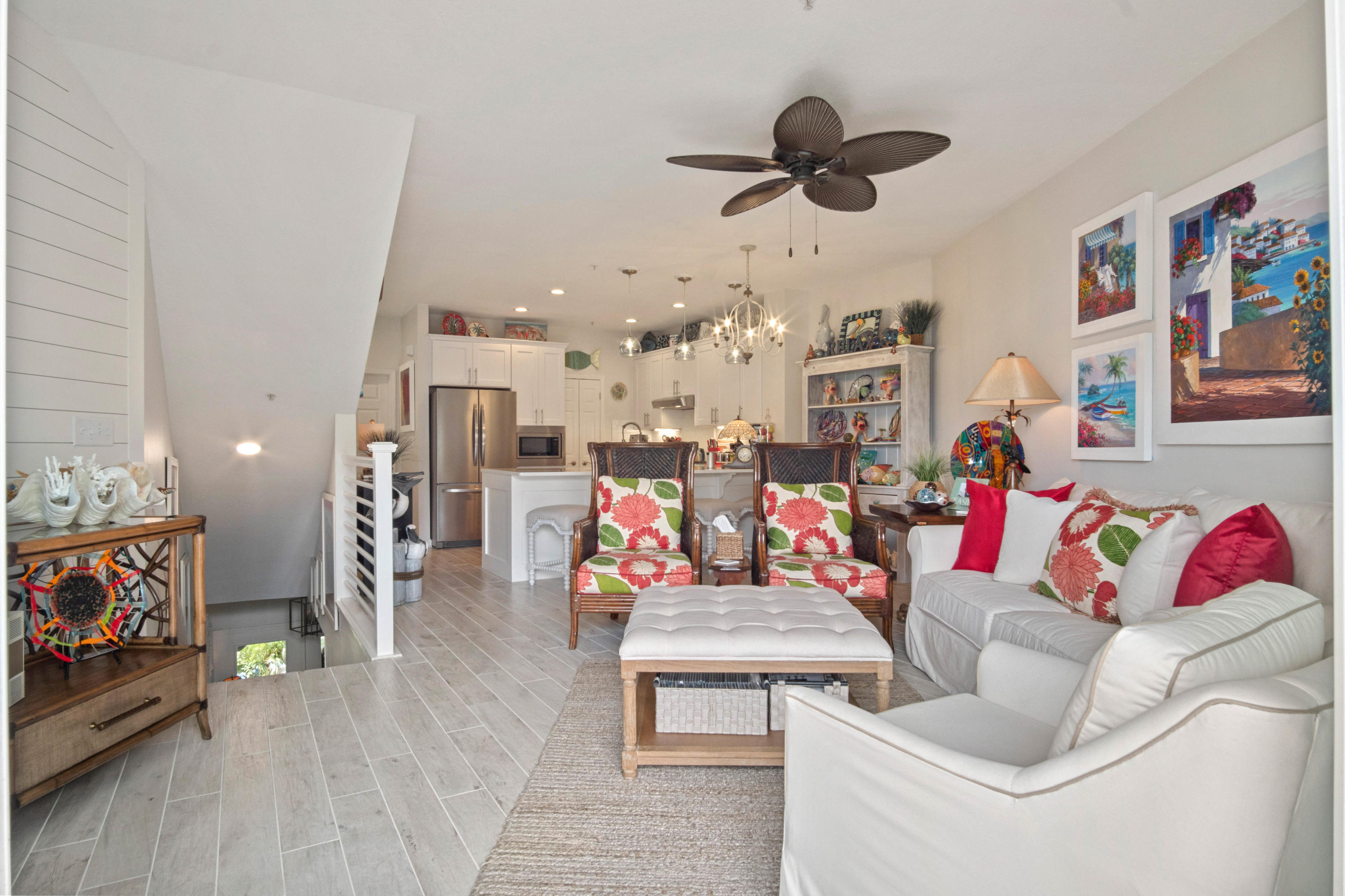 BEACH POINTE T/H - Residential