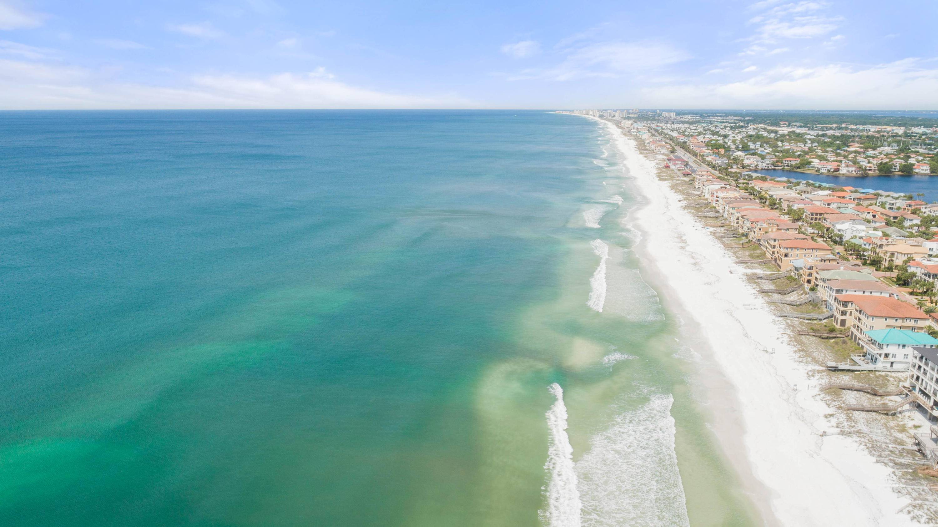 BEACH POINTE T/H - Residential