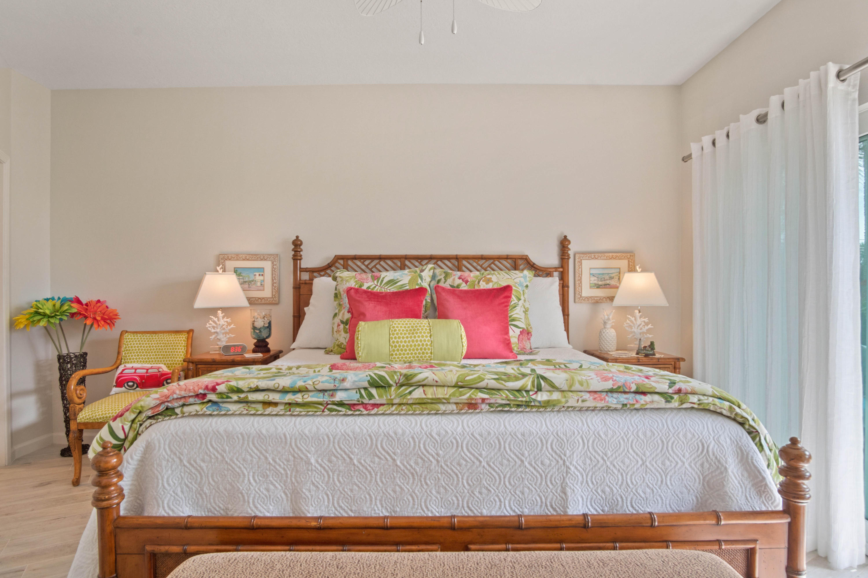 BEACH POINTE T/H - Residential