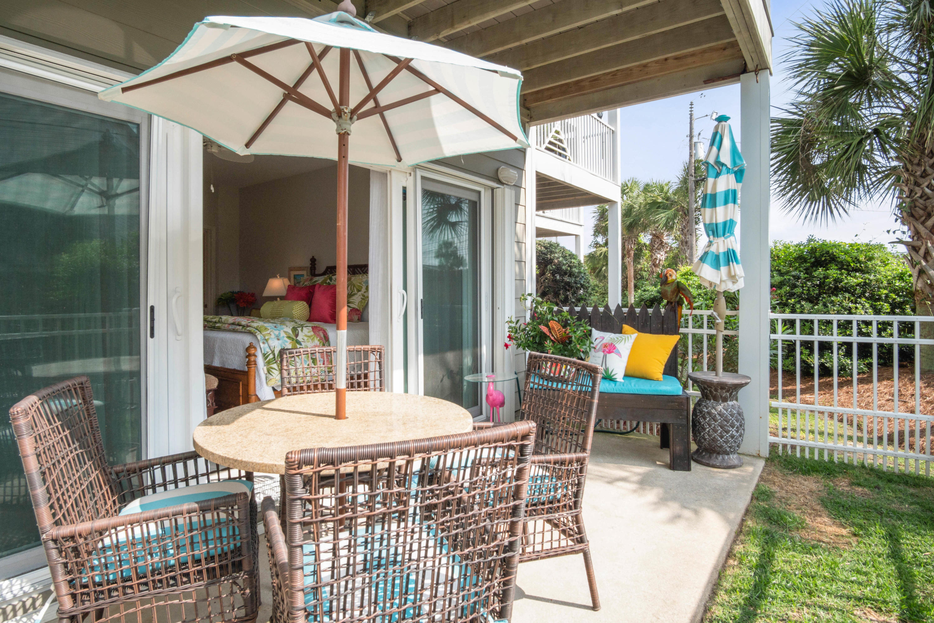 BEACH POINTE T/H - Residential