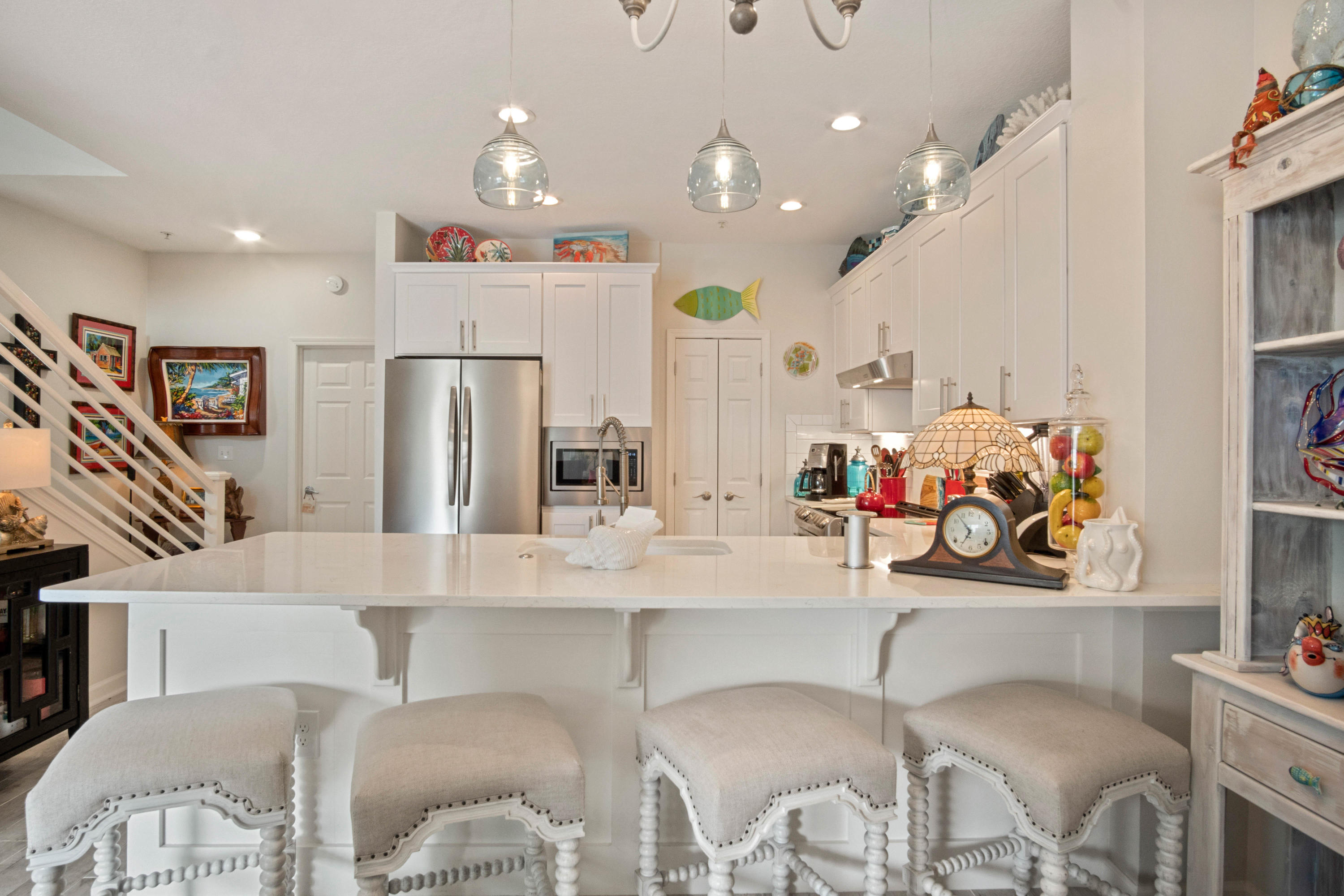 BEACH POINTE T/H - Residential