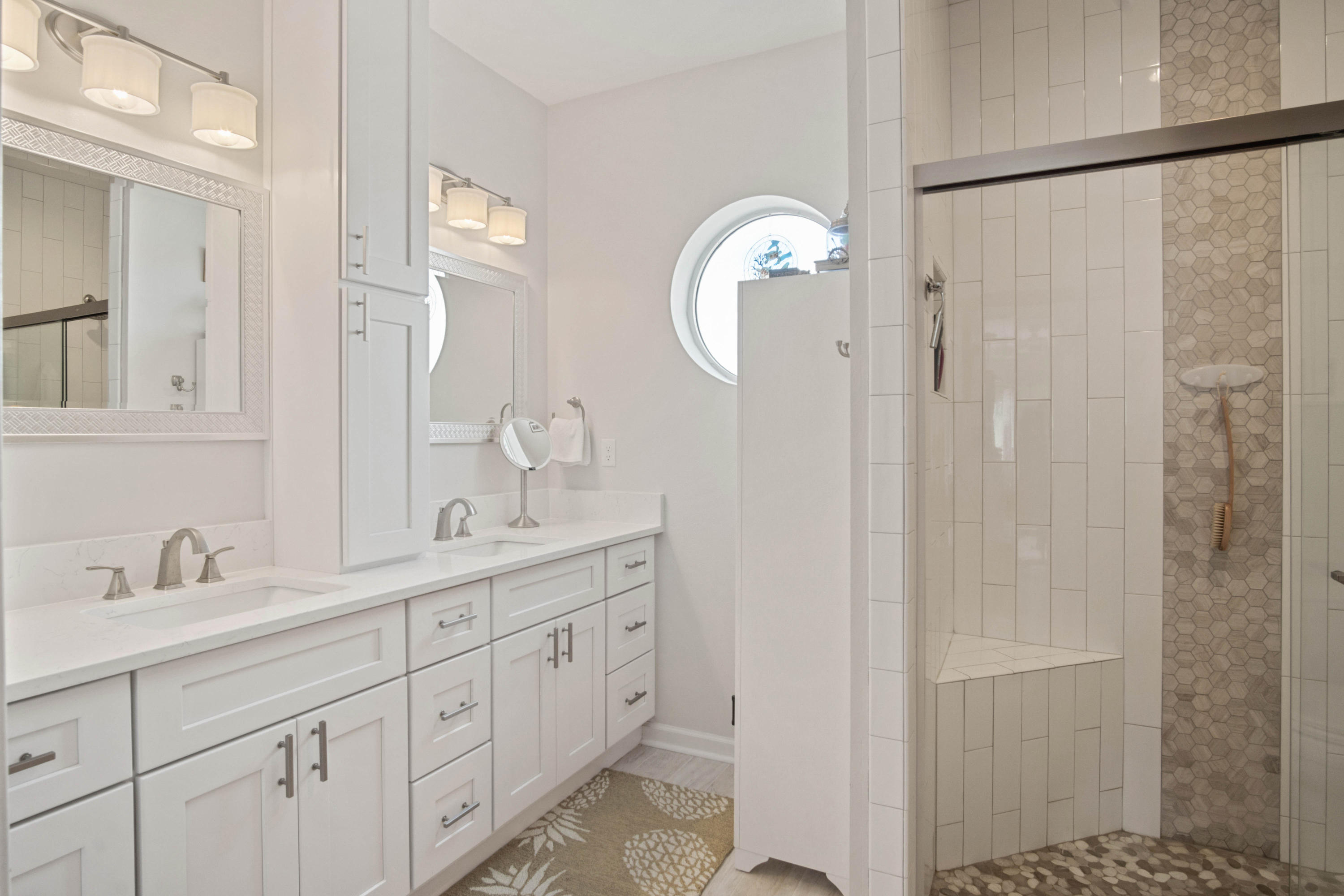 BEACH POINTE T/H - Residential