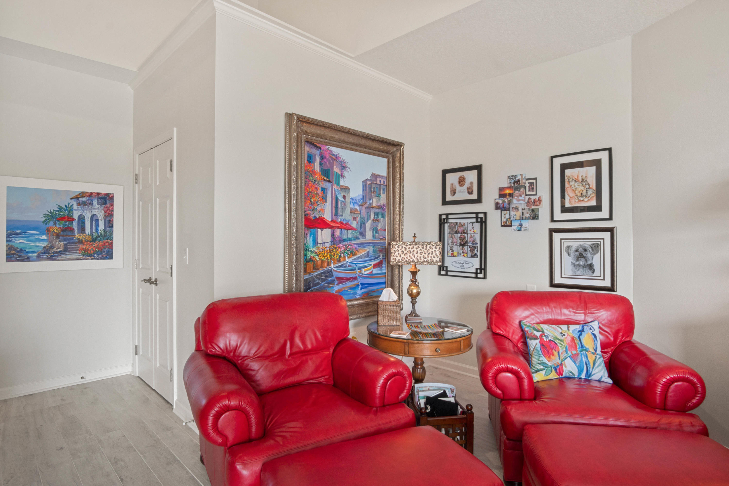 BEACH POINTE T/H - Residential