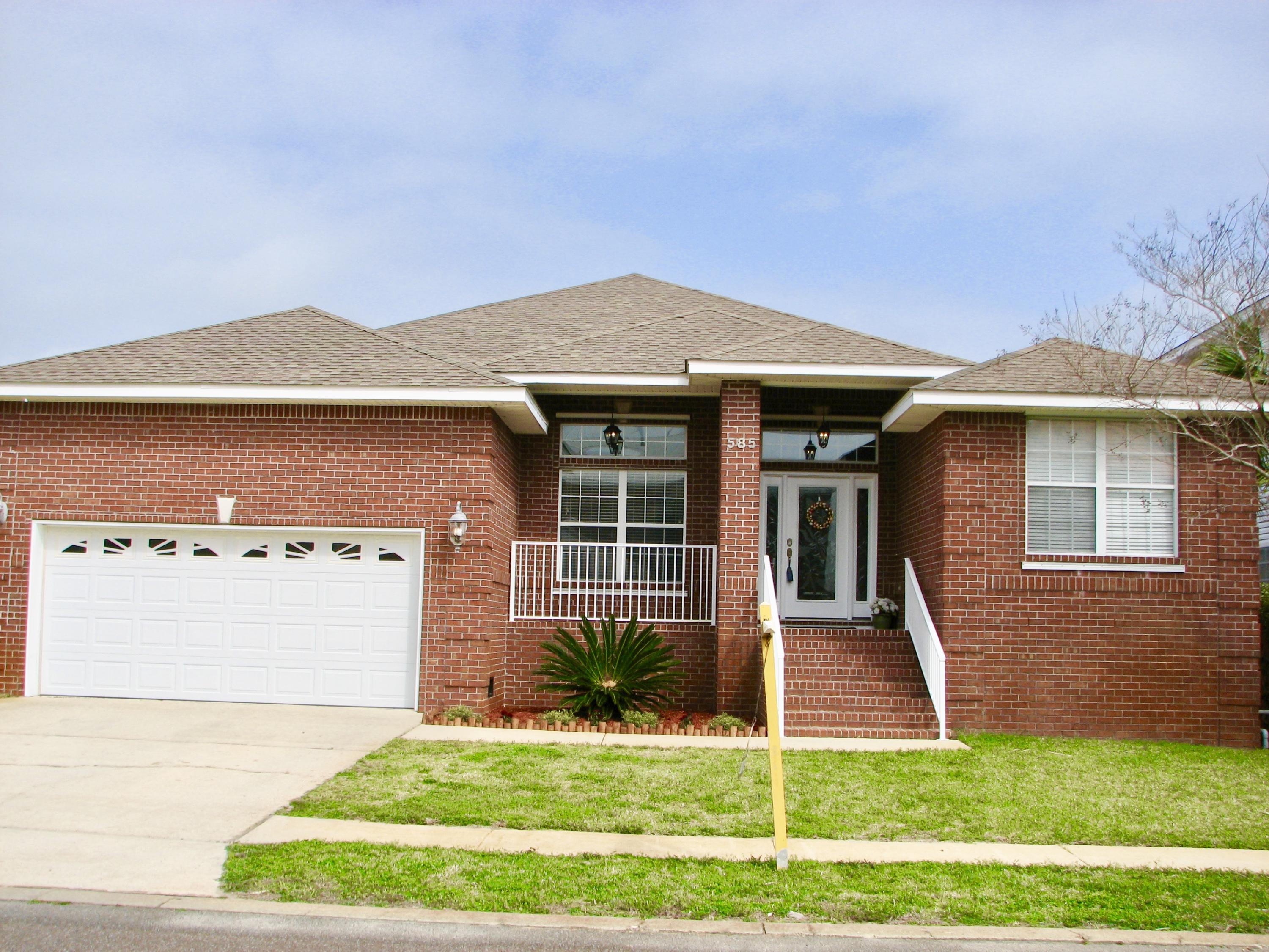 SPARKLING WATERS - Residential