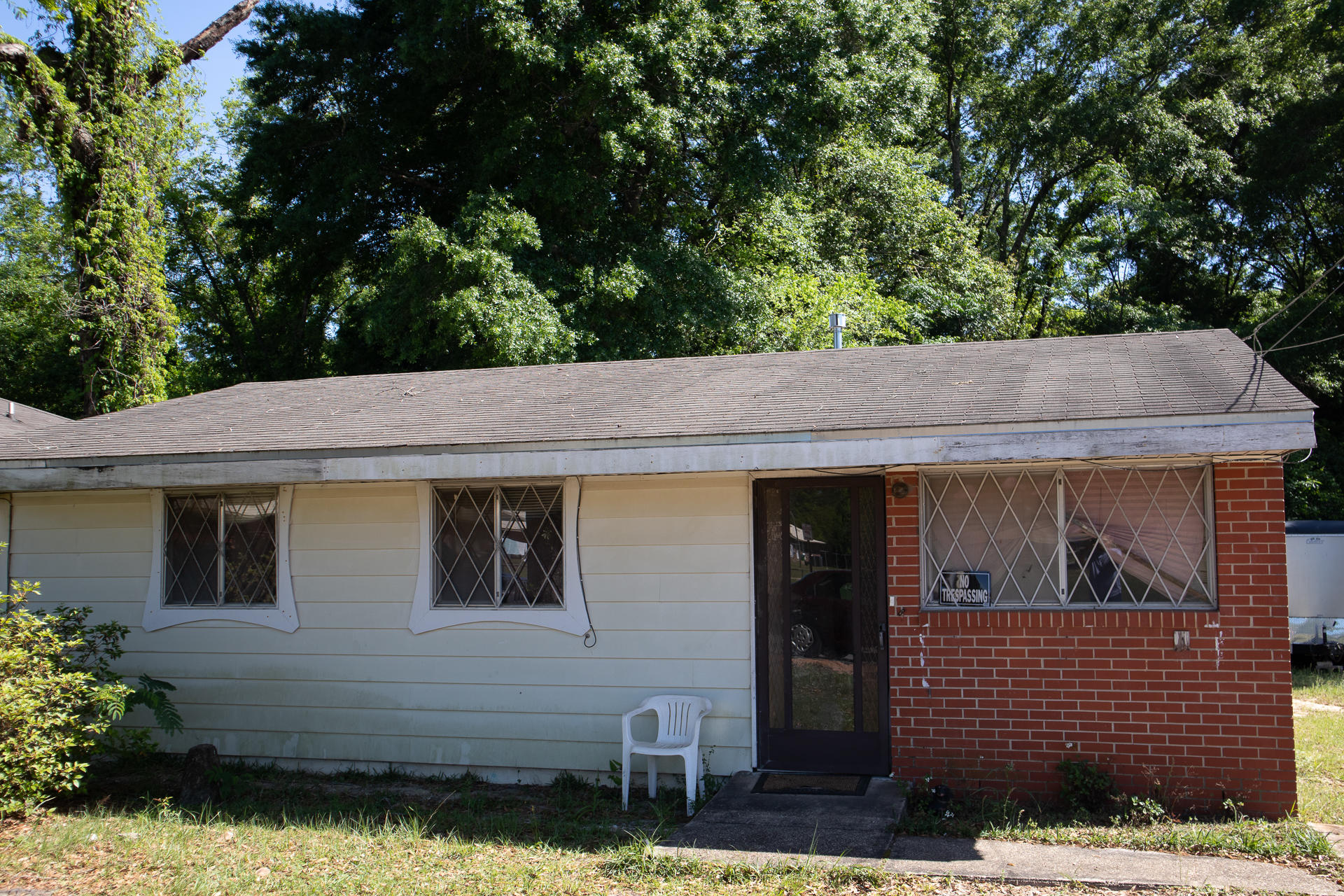 SULLIVANS ADDN TO CRESTVIEW - Residential