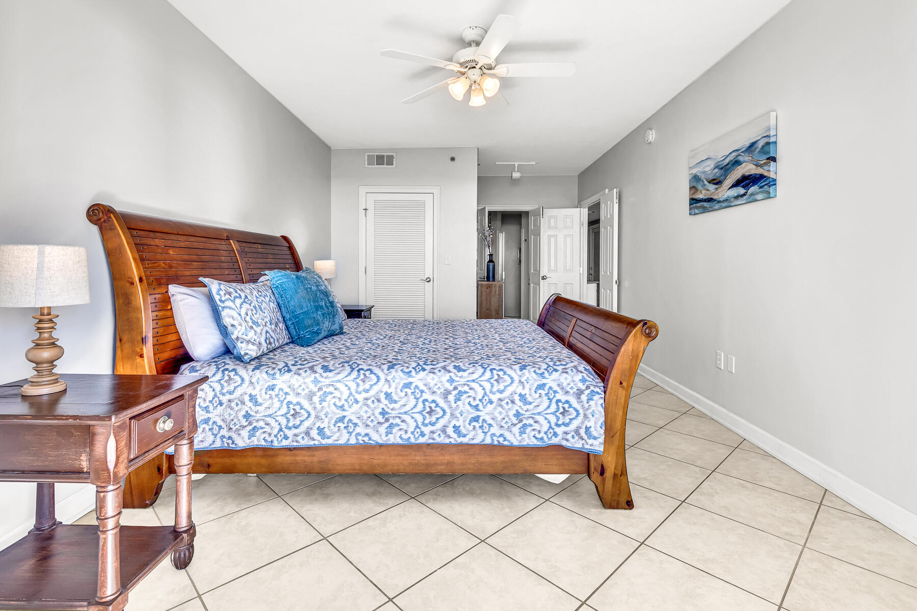 STERLING SHORES - Residential