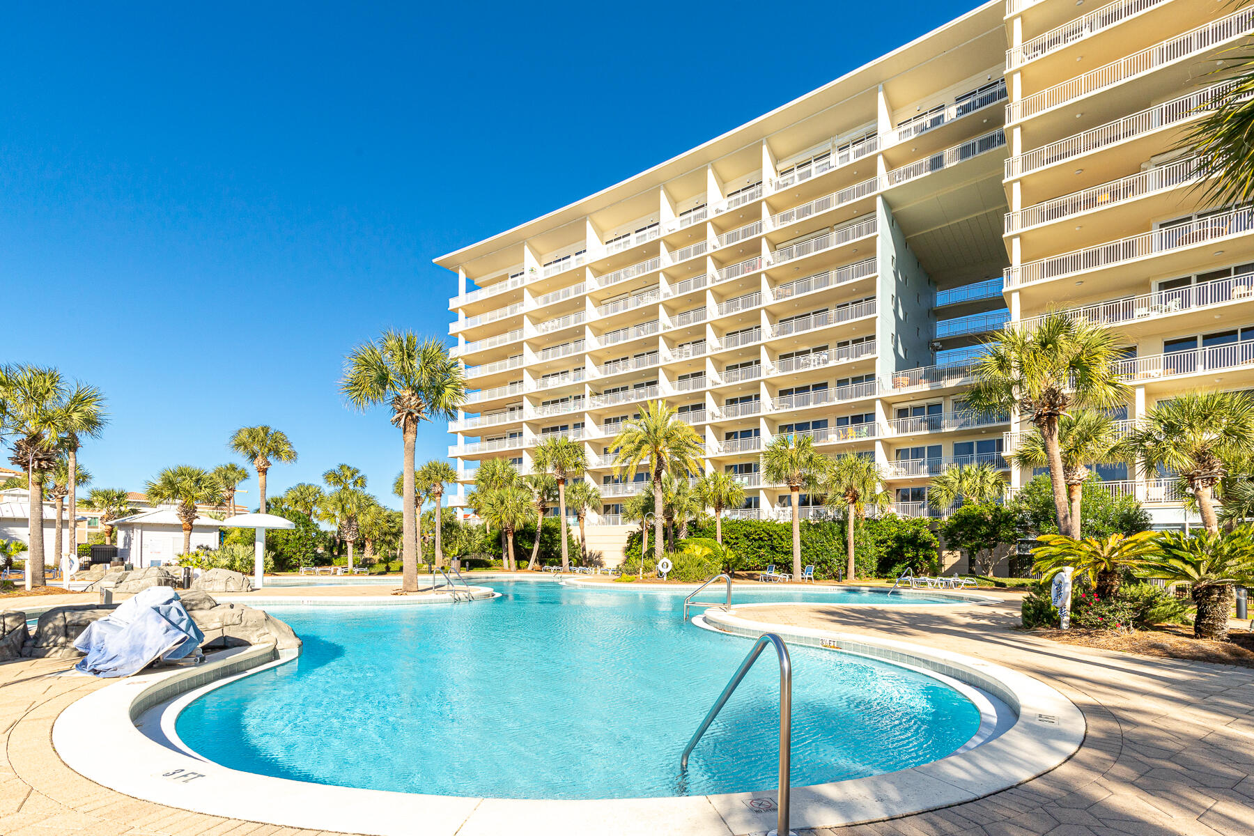 STERLING SHORES - Residential