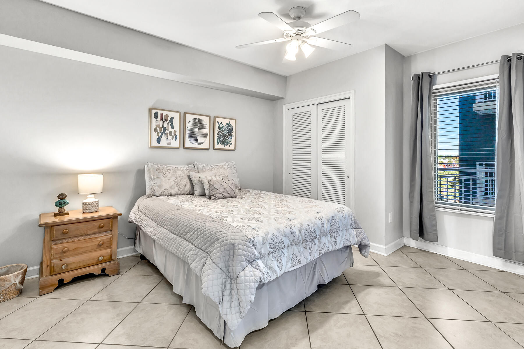 STERLING SHORES - Residential