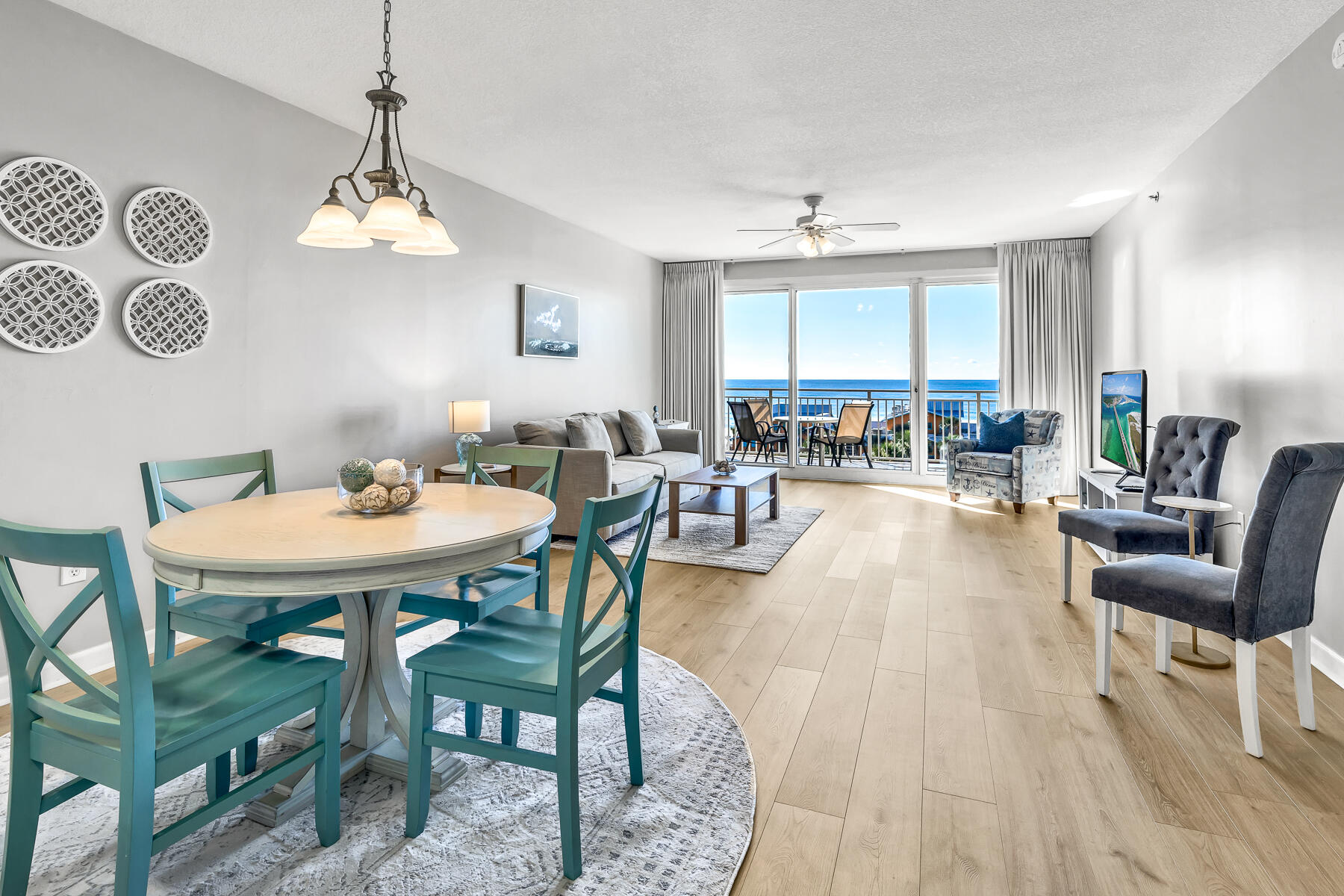 STERLING SHORES - Residential