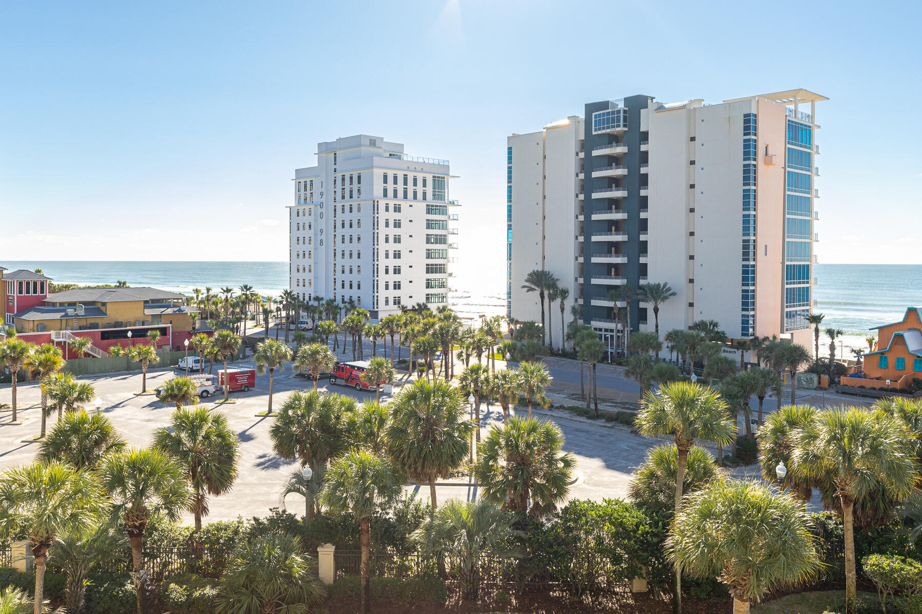 STERLING SHORES - Residential