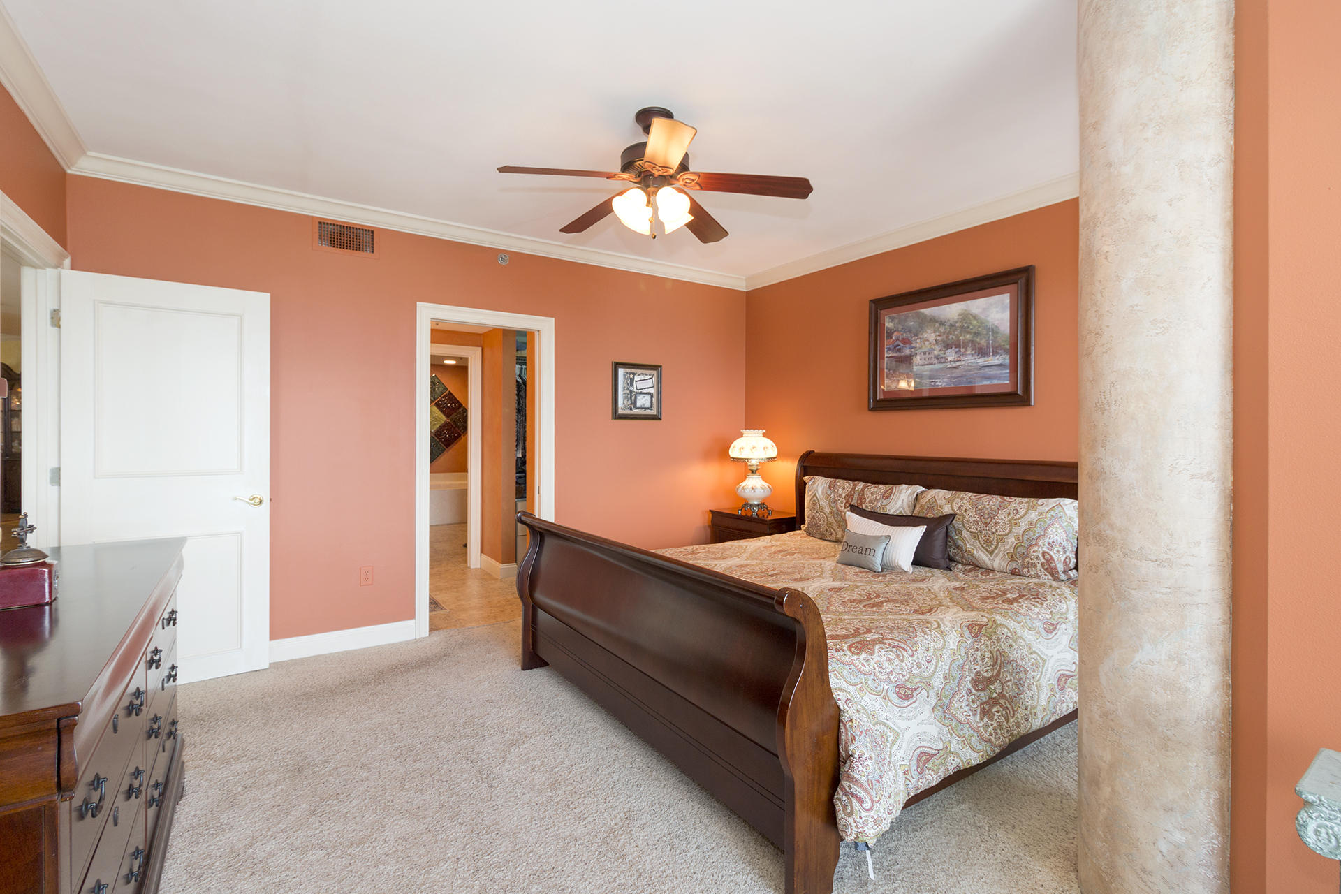 EAST PASS TOWERS CONDO PH 2 - Residential