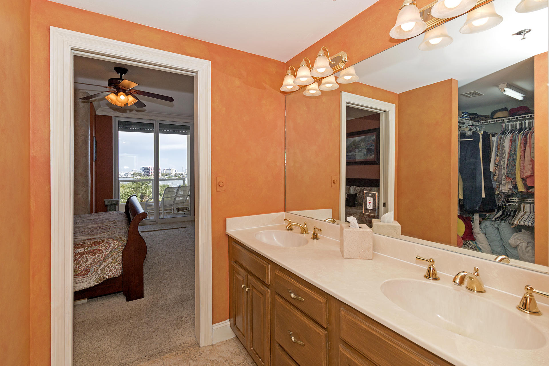 EAST PASS TOWERS CONDO PH 2 - Residential