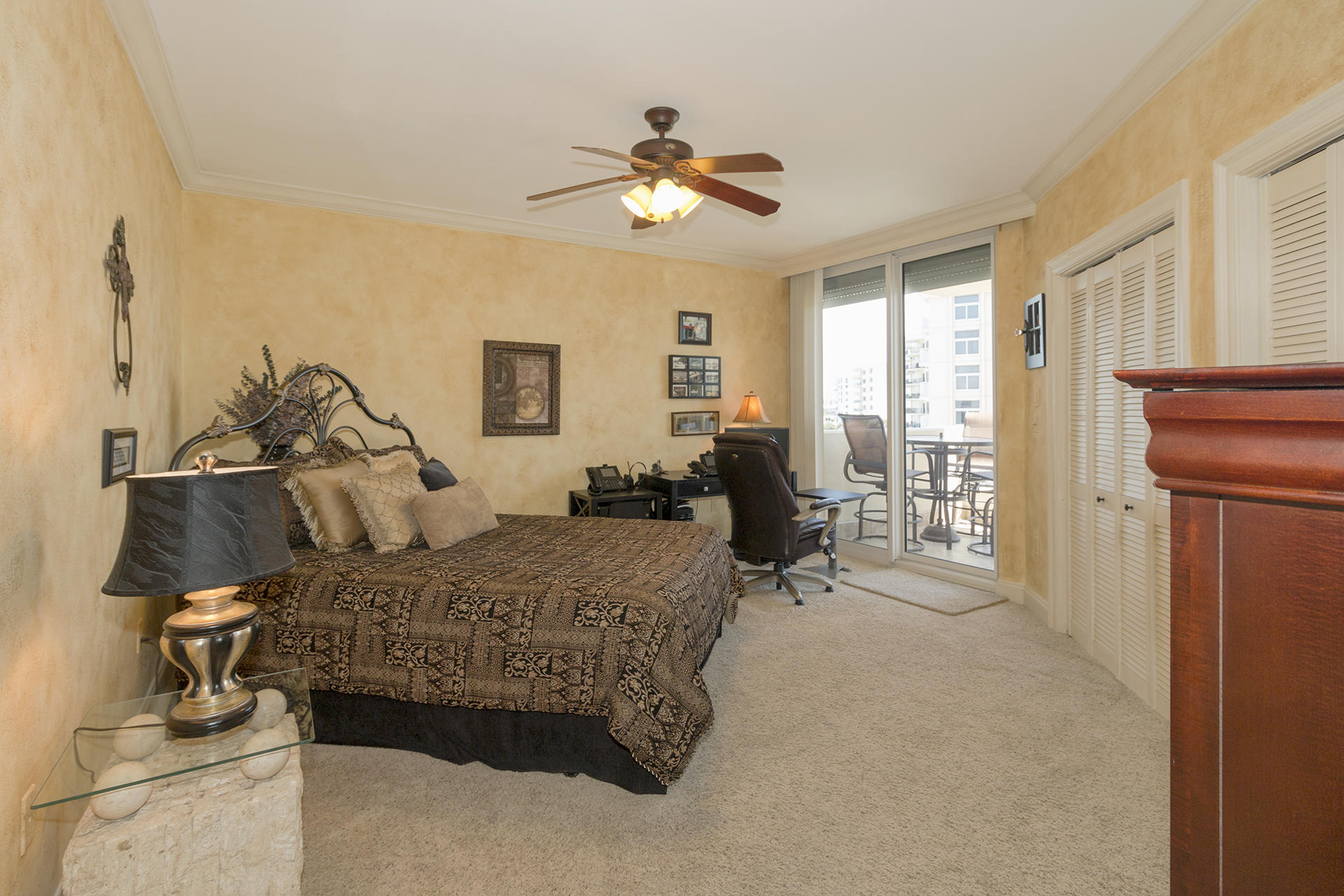 EAST PASS TOWERS CONDO PH 2 - Residential