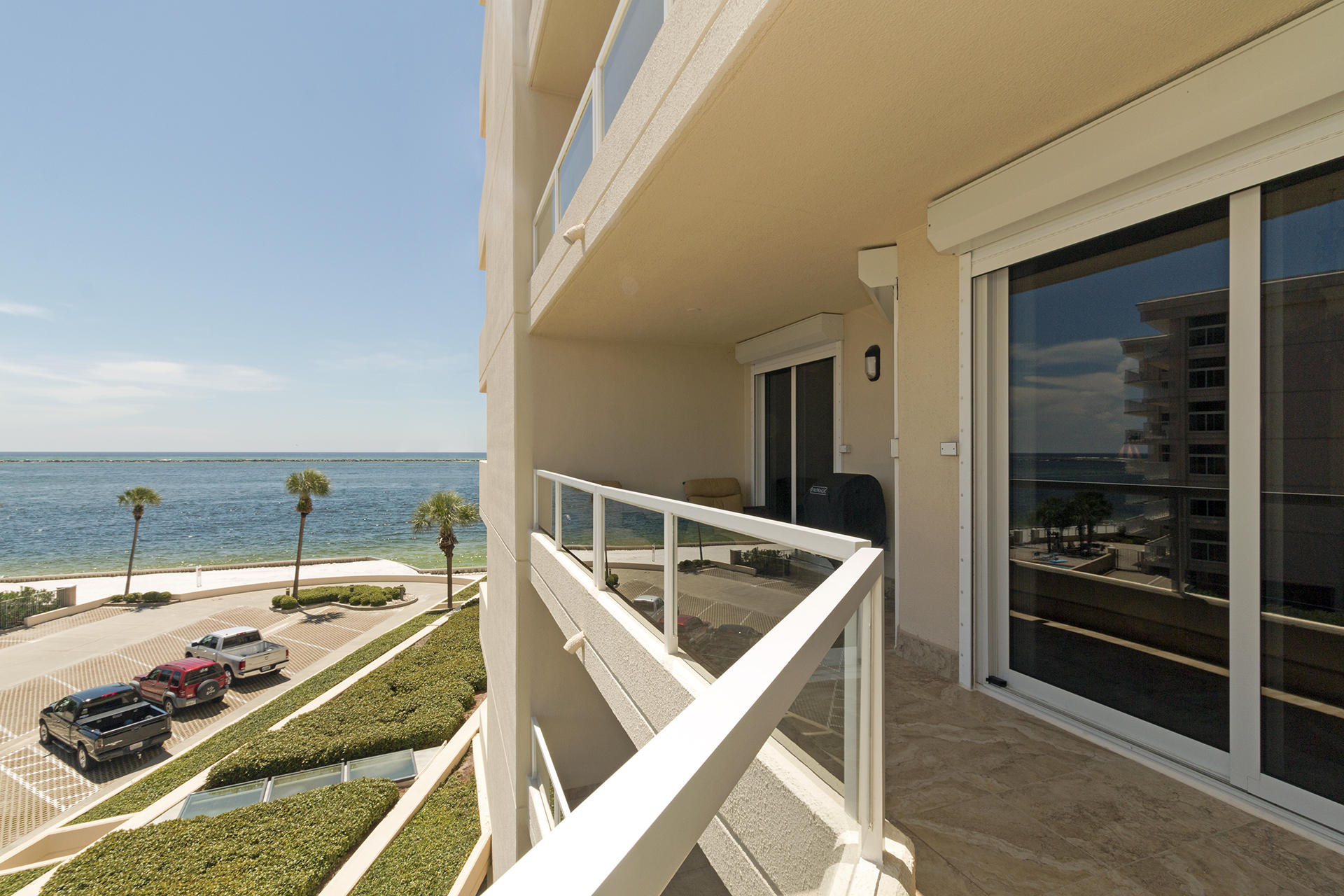 EAST PASS TOWERS CONDO PH 2 - Residential