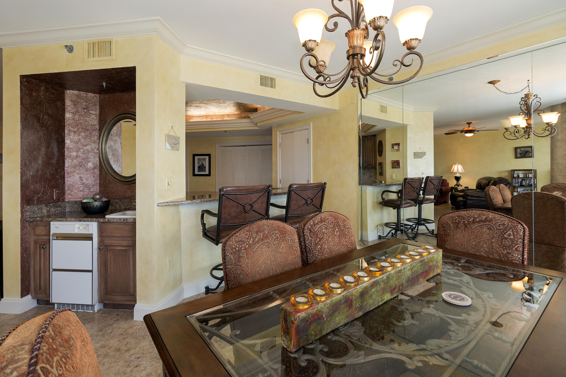 EAST PASS TOWERS CONDO PH 2 - Residential