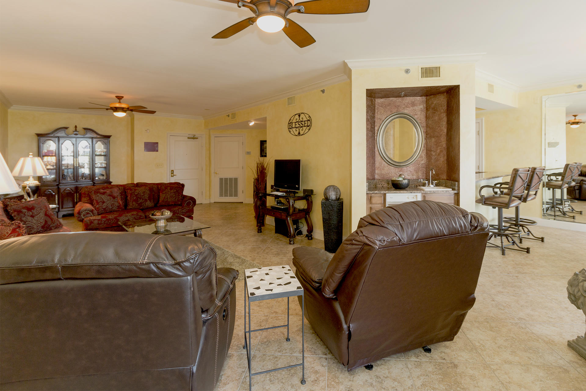 EAST PASS TOWERS CONDO PH 2 - Residential