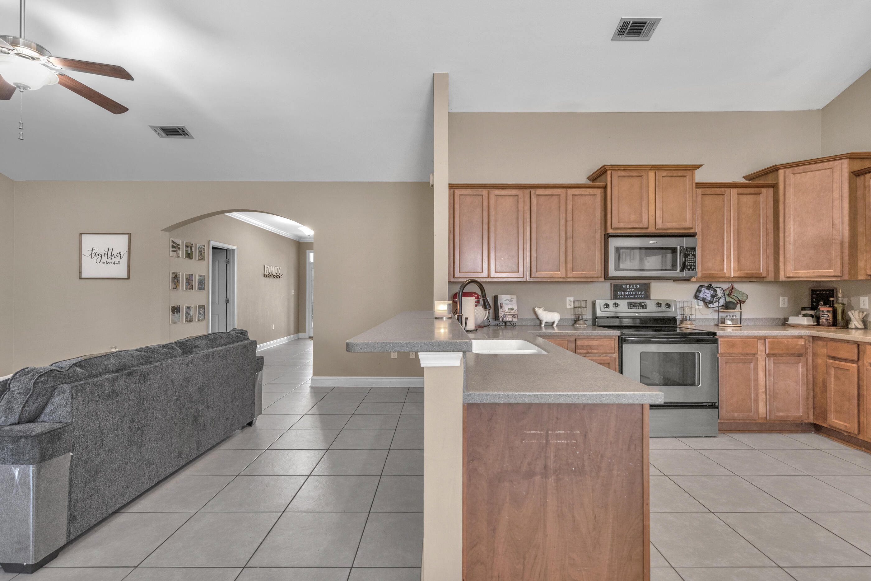 ROLLING RIDGE S/D - Residential