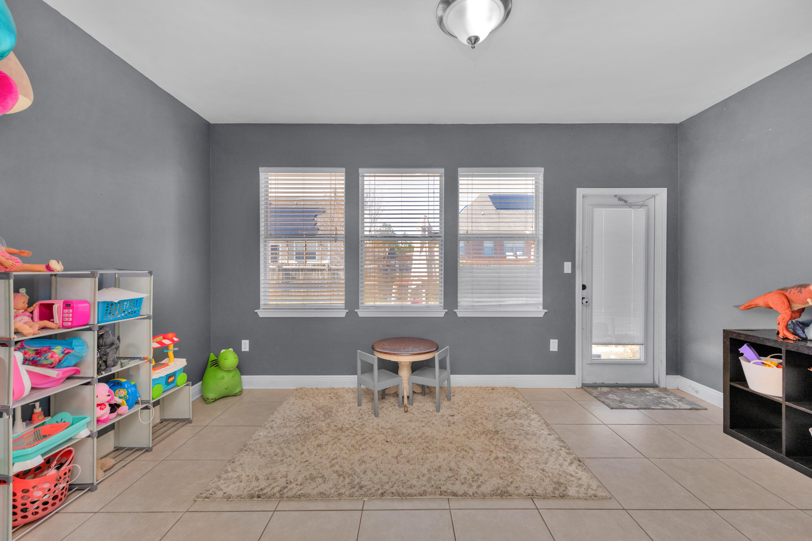 ROLLING RIDGE S/D - Residential