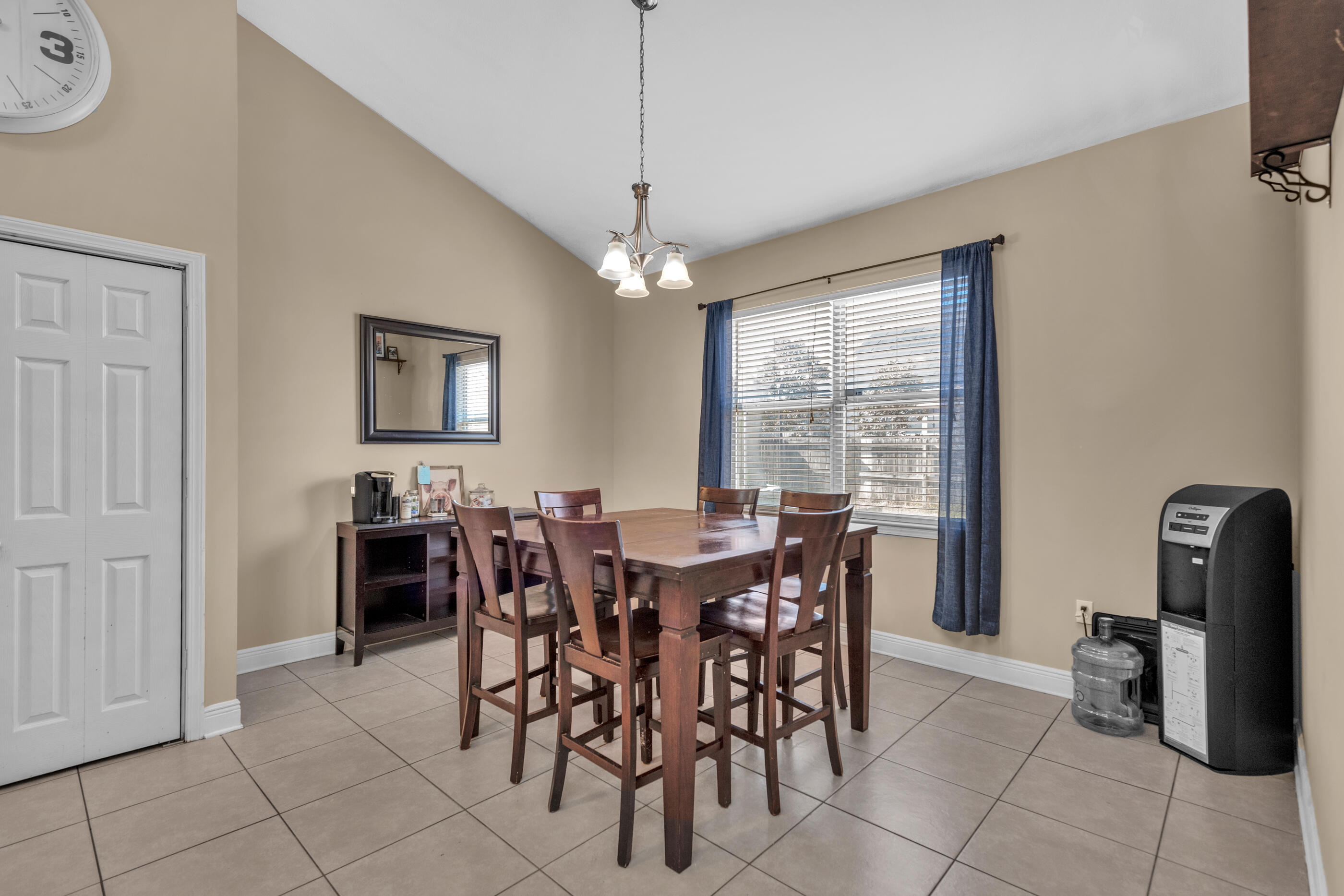 ROLLING RIDGE S/D - Residential