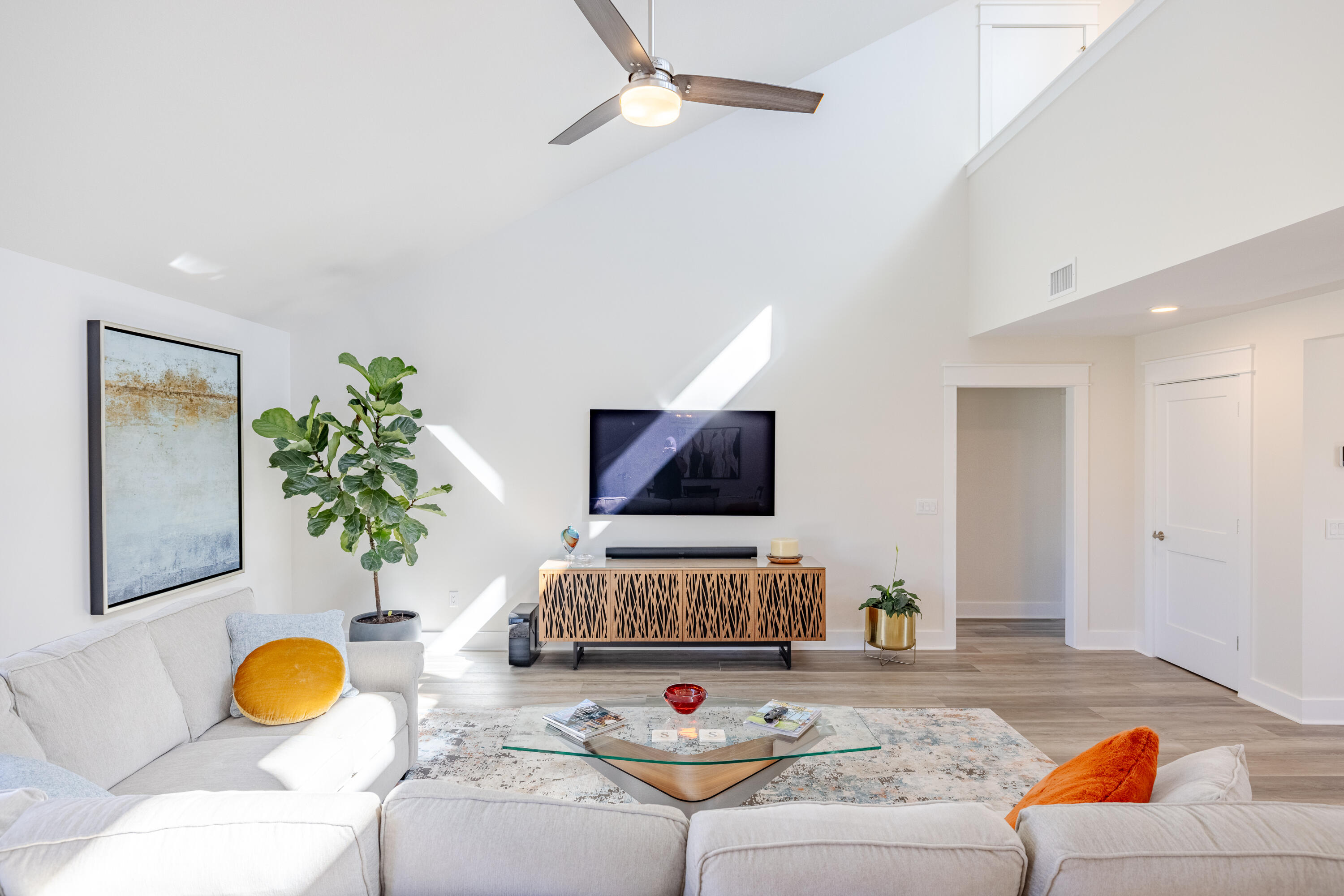 LYNN HAVEN - Residential