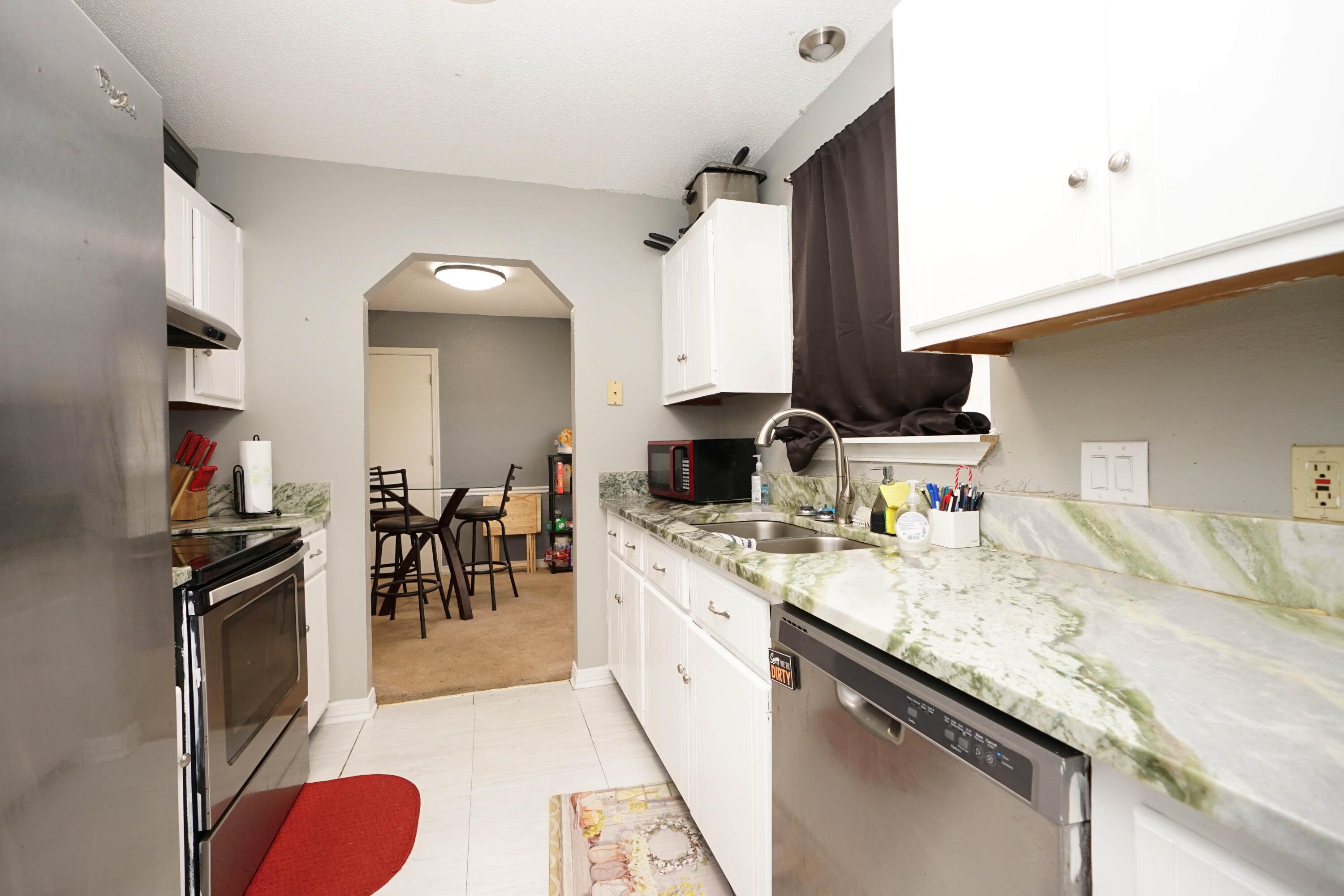 COUNTRYVIEW ESTATES - Residential