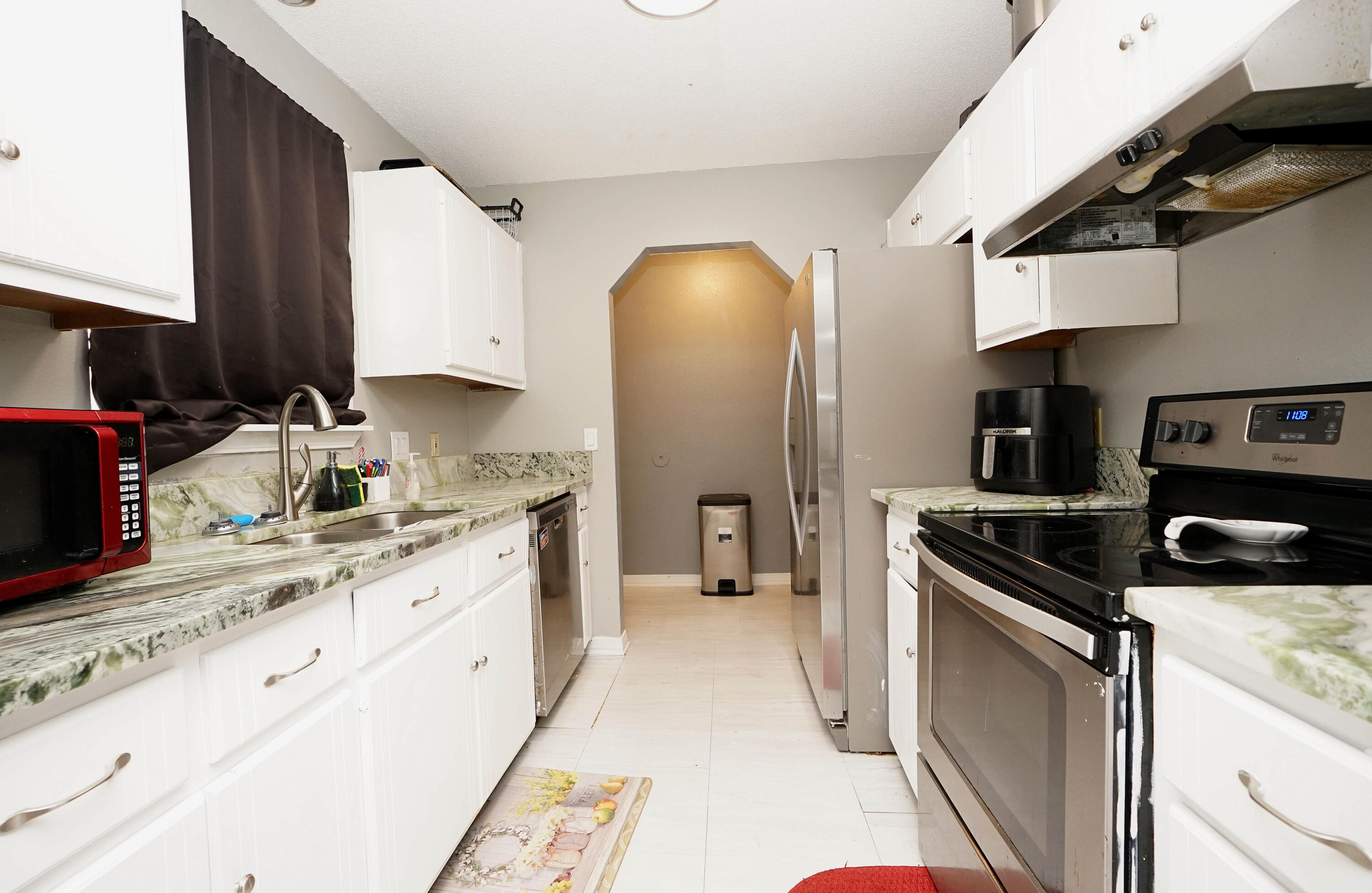 COUNTRYVIEW ESTATES - Residential