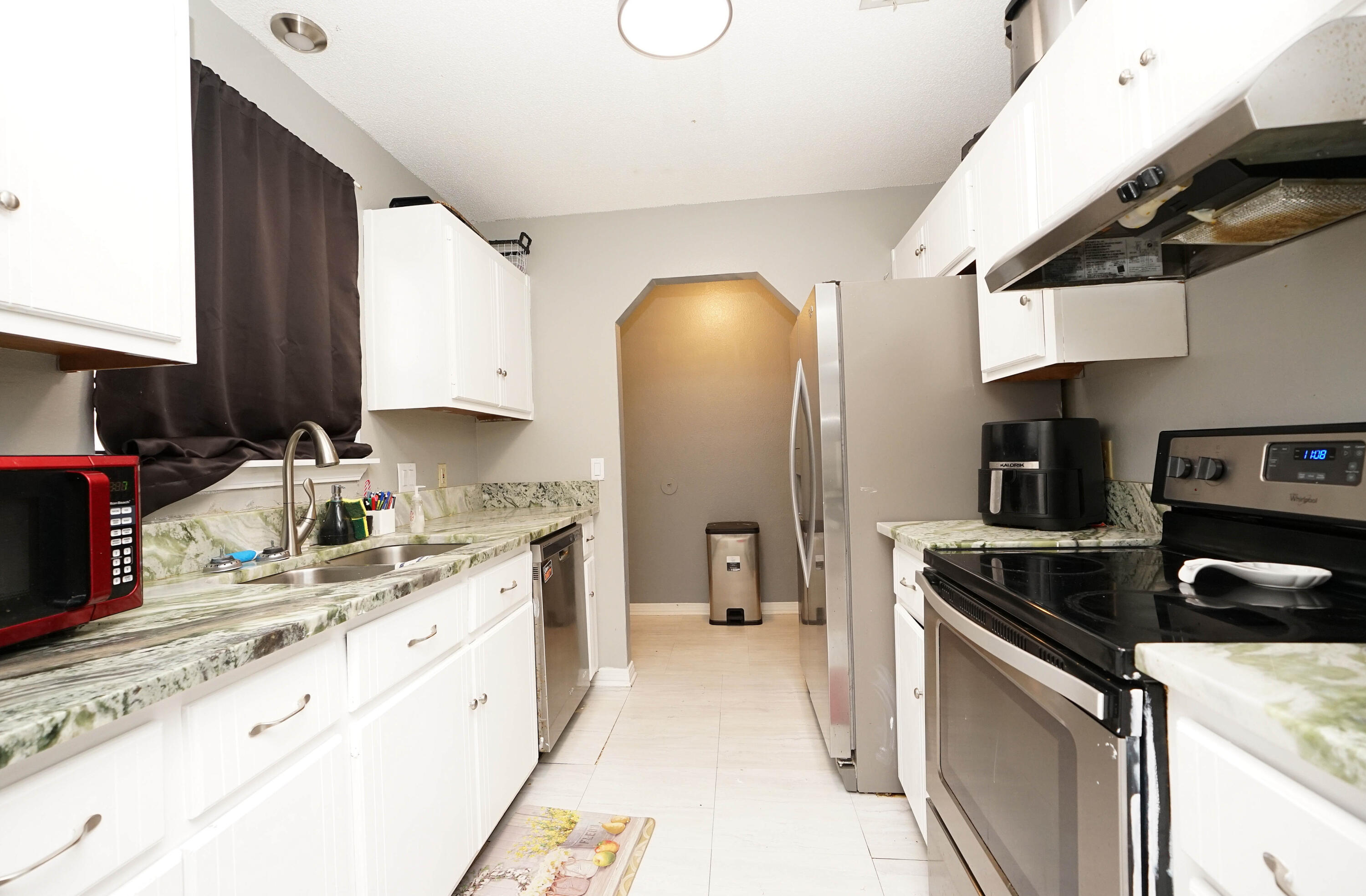 COUNTRYVIEW ESTATES - Residential