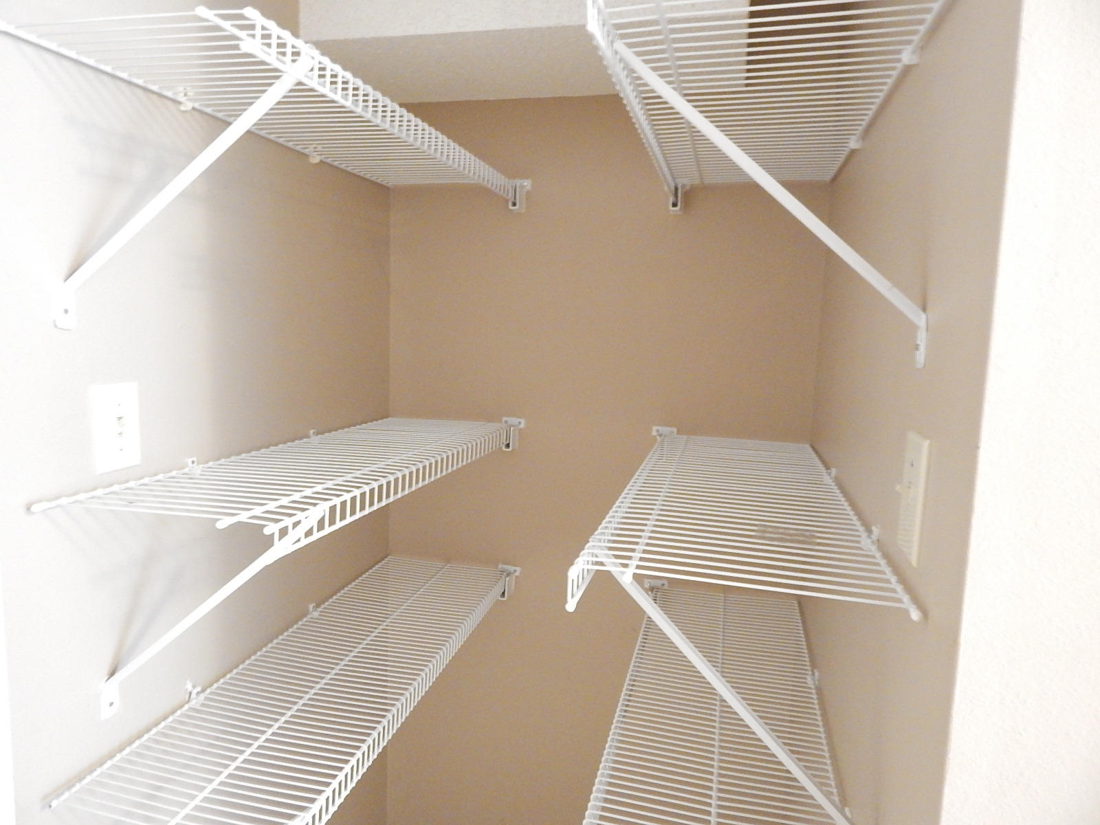 SHAMROCK ESTATES 1ST ADDN - Residential