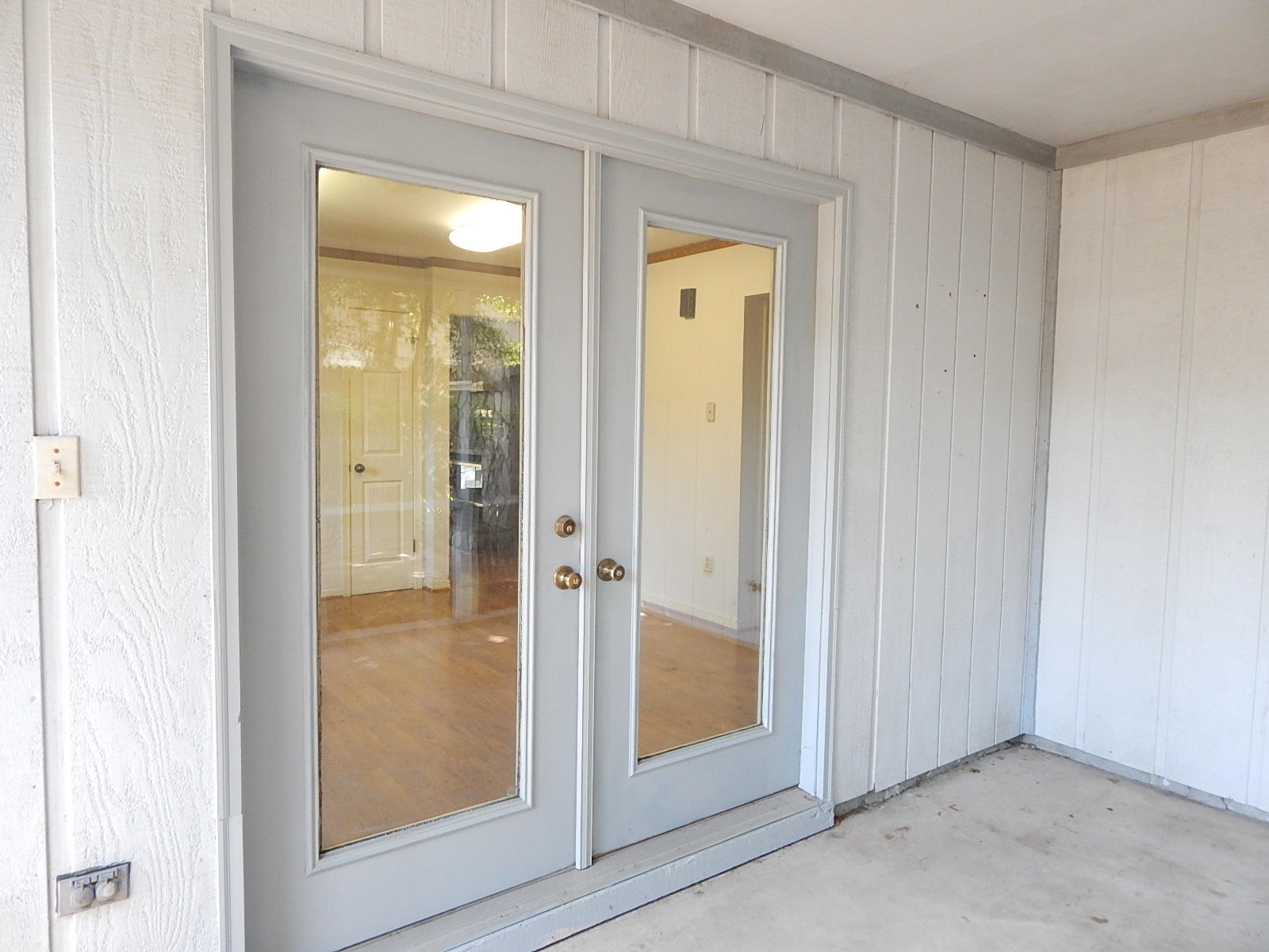 SHAMROCK ESTATES 1ST ADDN - Residential